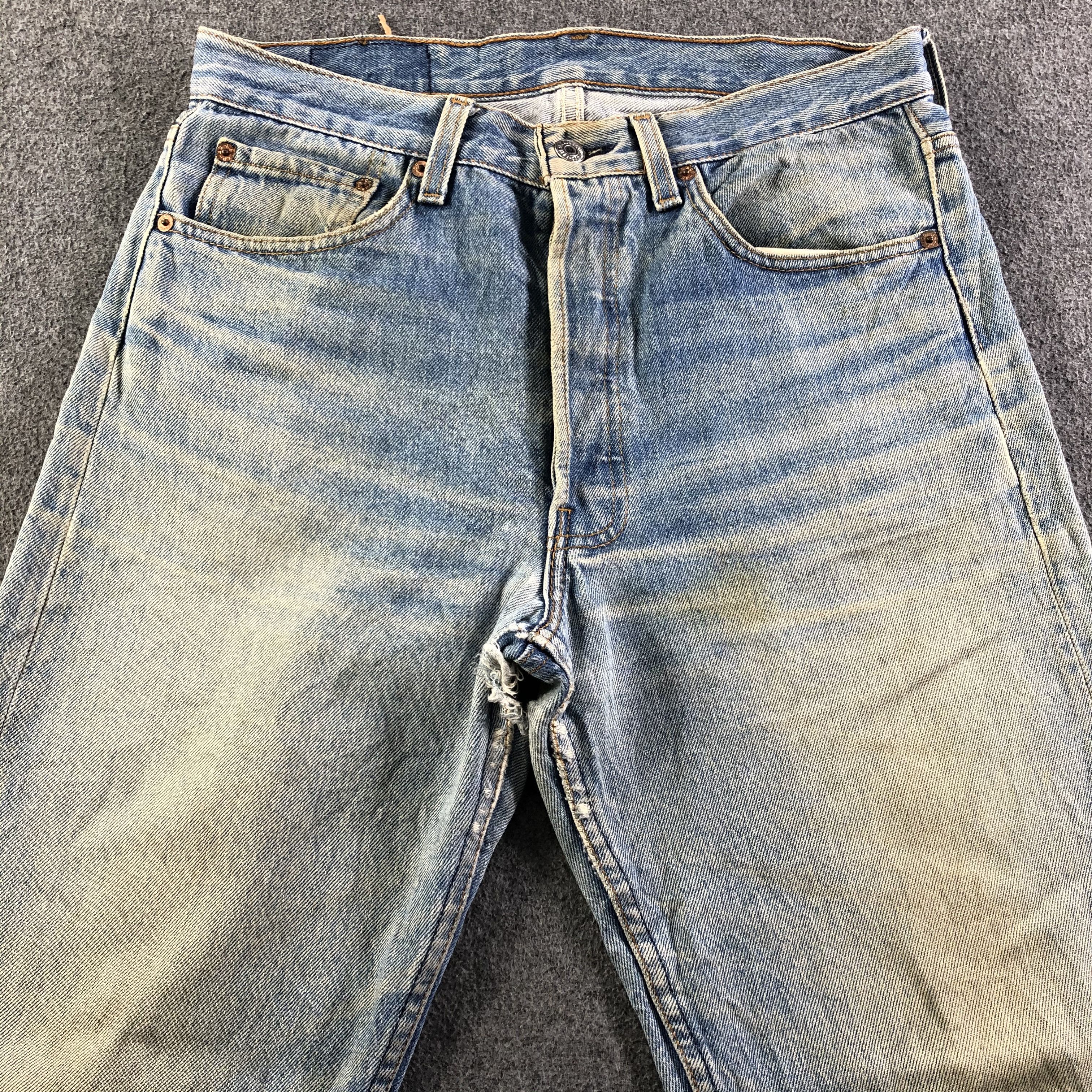 Levi's 90s Vintage Light Wash Levis 501 Jeans-J3869 Size US 31 - 3 Thumbnail