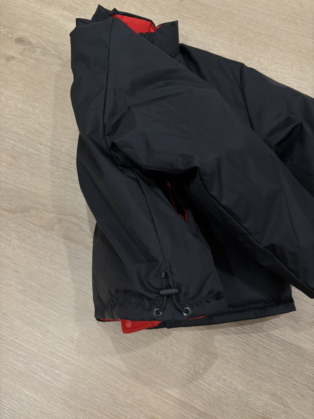 Balenciaga BALENCIAGA REVERSIBLE - black/Red puffer Size L / US 10 / IT 46 - 19 Thumbnail
