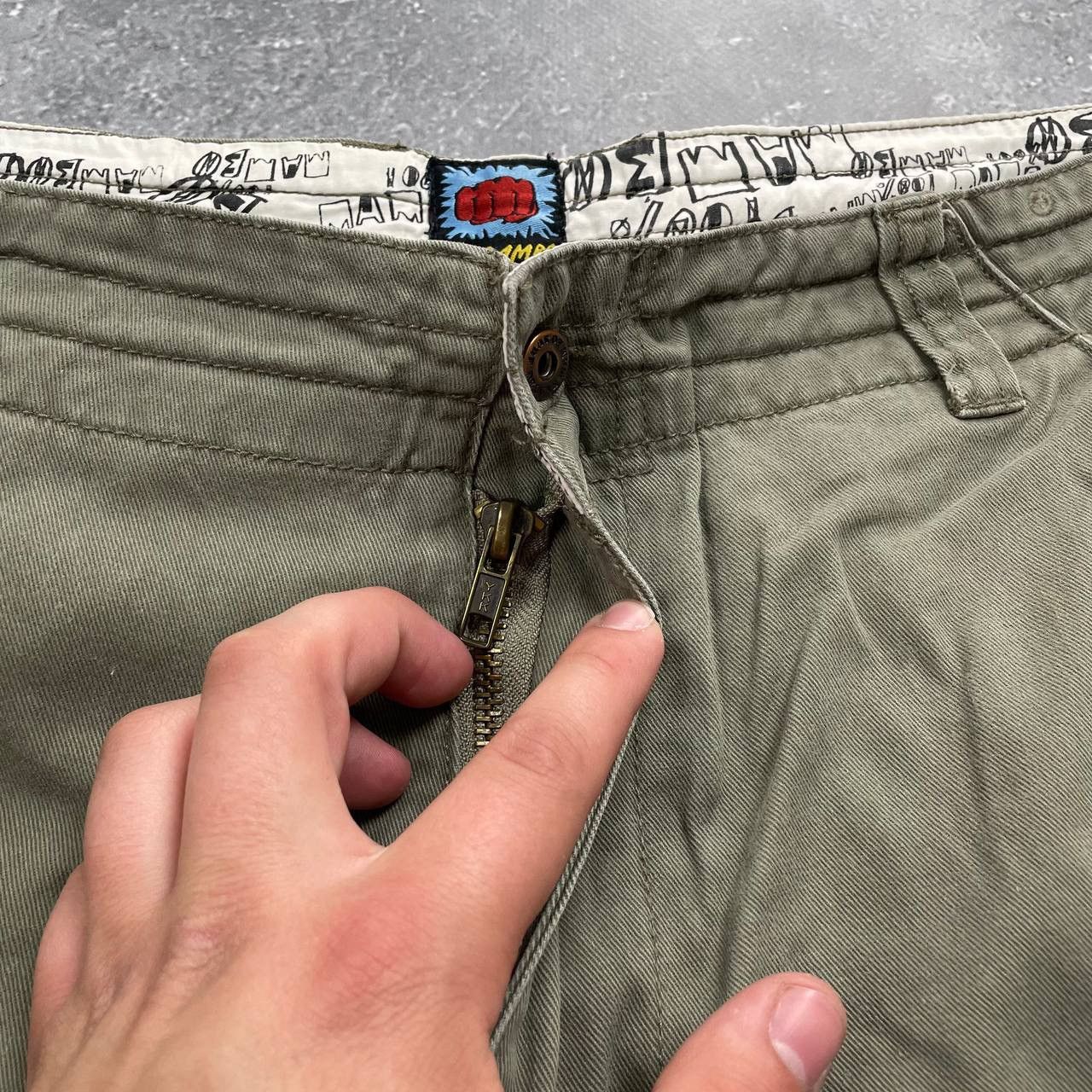 Mambo × Vintage Vintage Mambo Cargo Shorts Faded Olive Green Size 36 Size US 36 / EU 52 - 16 Thumbnail