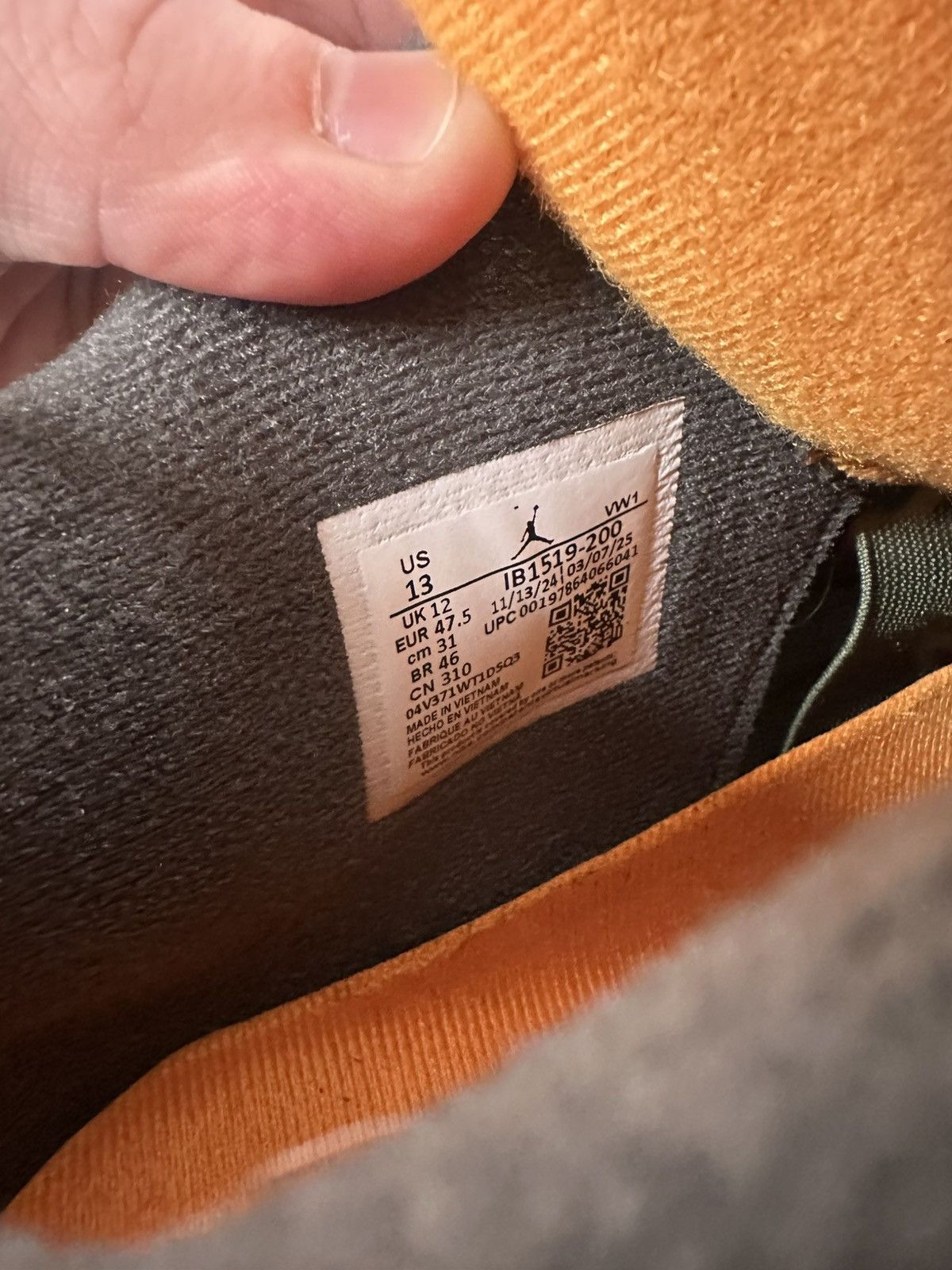 Jordan Brand × Undefeated Jordan 4 Undefeated Size US 13 / EU 46 - 9 Thumbnail