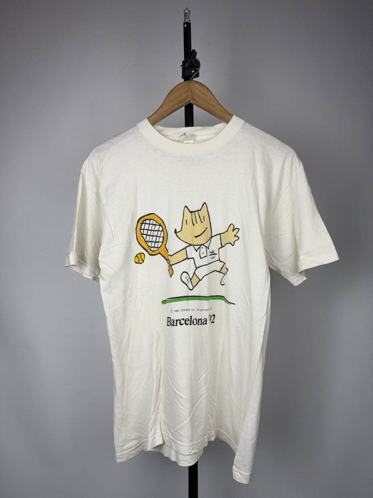 Vintage Rare 90s Vintage Barcelona 1992 Cobi Olympic Tennis T-Shirt Size US S / EU 44-46 / 1 - 1 Thumbnail
