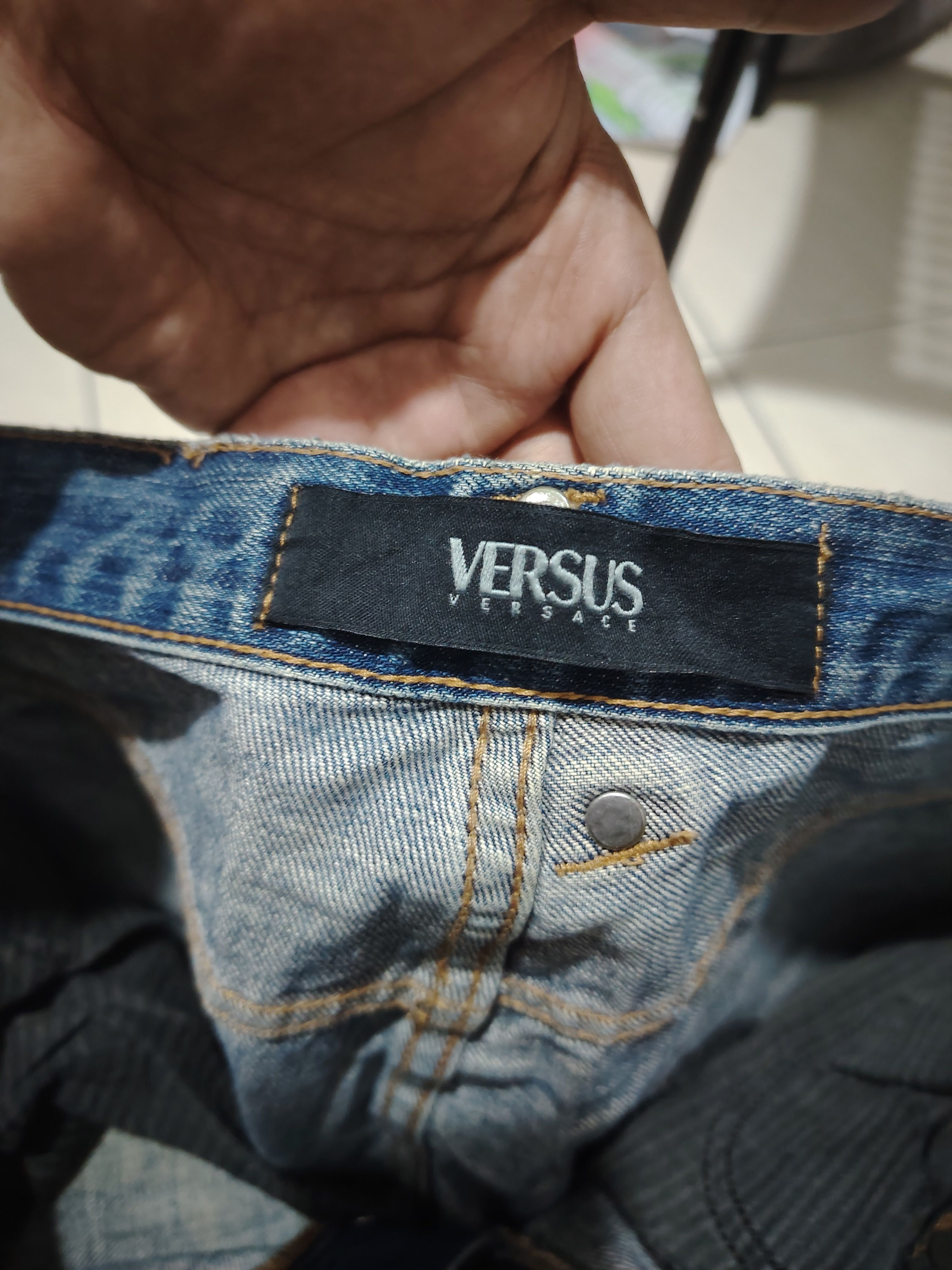Versace × Versus Versace Versus Versace Distressed Jeans Size US 35 - 2 Thumbnail