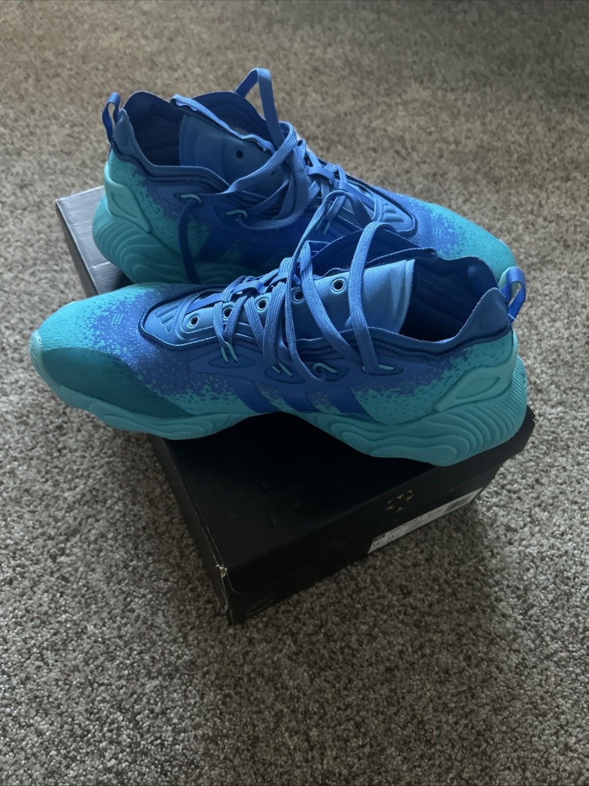 Adidas Trae Young 3 Lucid Cyan Size US 10.5 / EU 43-44 - 1 Thumbnail