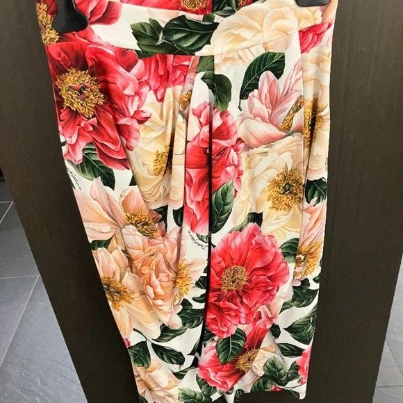 Dolce & Gabbana Dolce & Gabbana Camellia Cady Tulip Skirt - NEW WITH TAGS Size 27" / US 4 / IT 40 - 5 Thumbnail