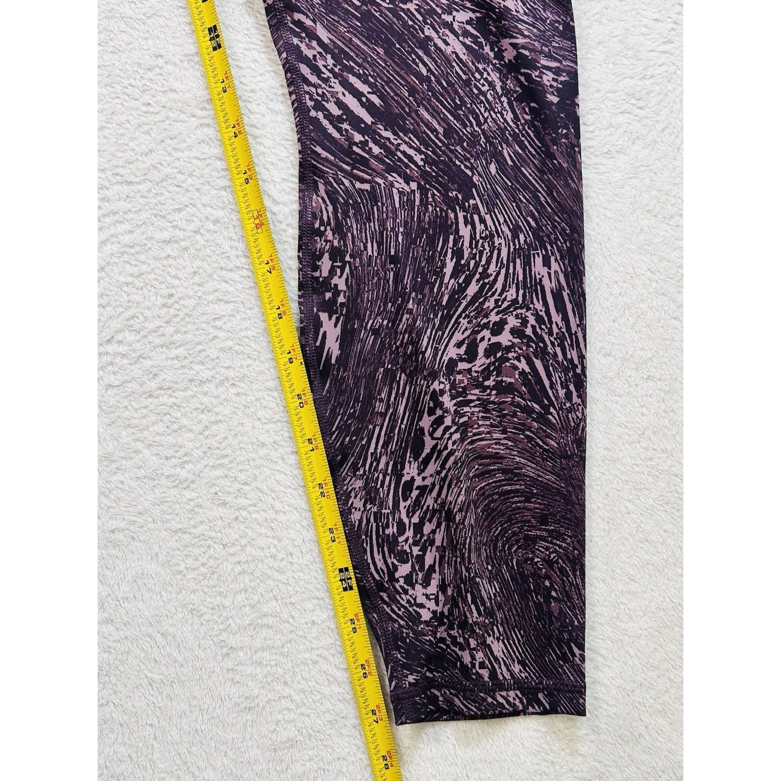 Fabletics fabletics powerhold leggings Purple Marble 30” Waist Full Size 30" / US 8 / IT 44 - 6 Thumbnail