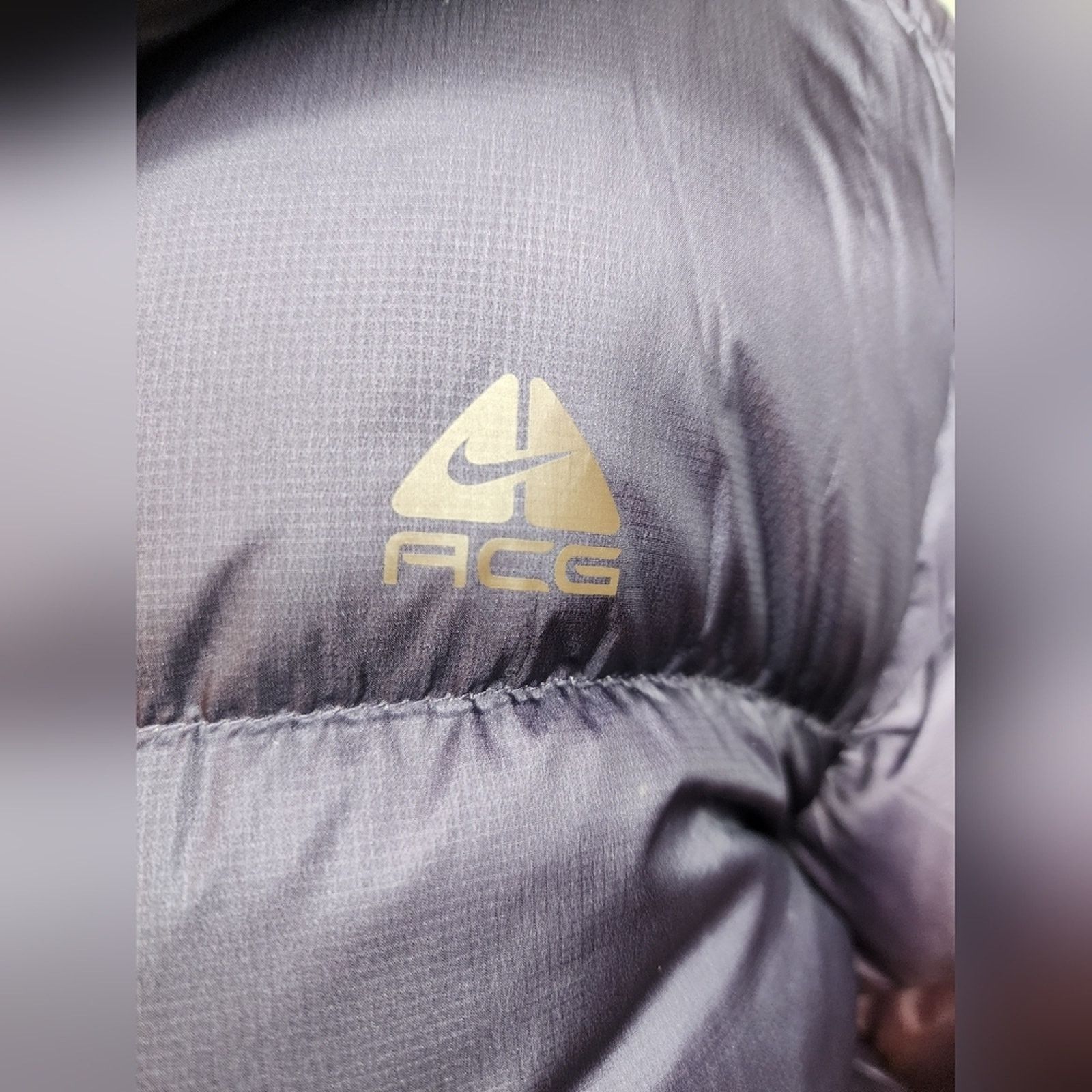 Nike ACG Women's Nike ACG out layer hooded jacket L variegated purple Size L / US 10 / IT 46 - 4 Thumbnail
