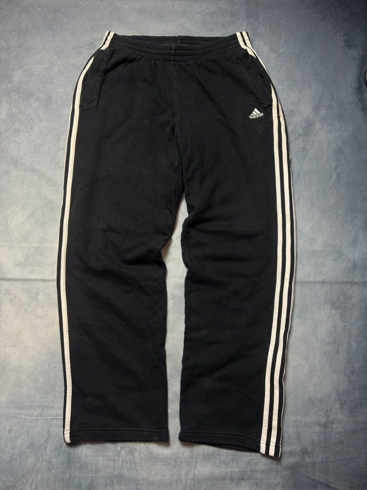 Adidas Adidas Track Pants 2005 – Black White – Size M – Y2K Vintage Size US 32 / EU 48 - 1 Thumbnail