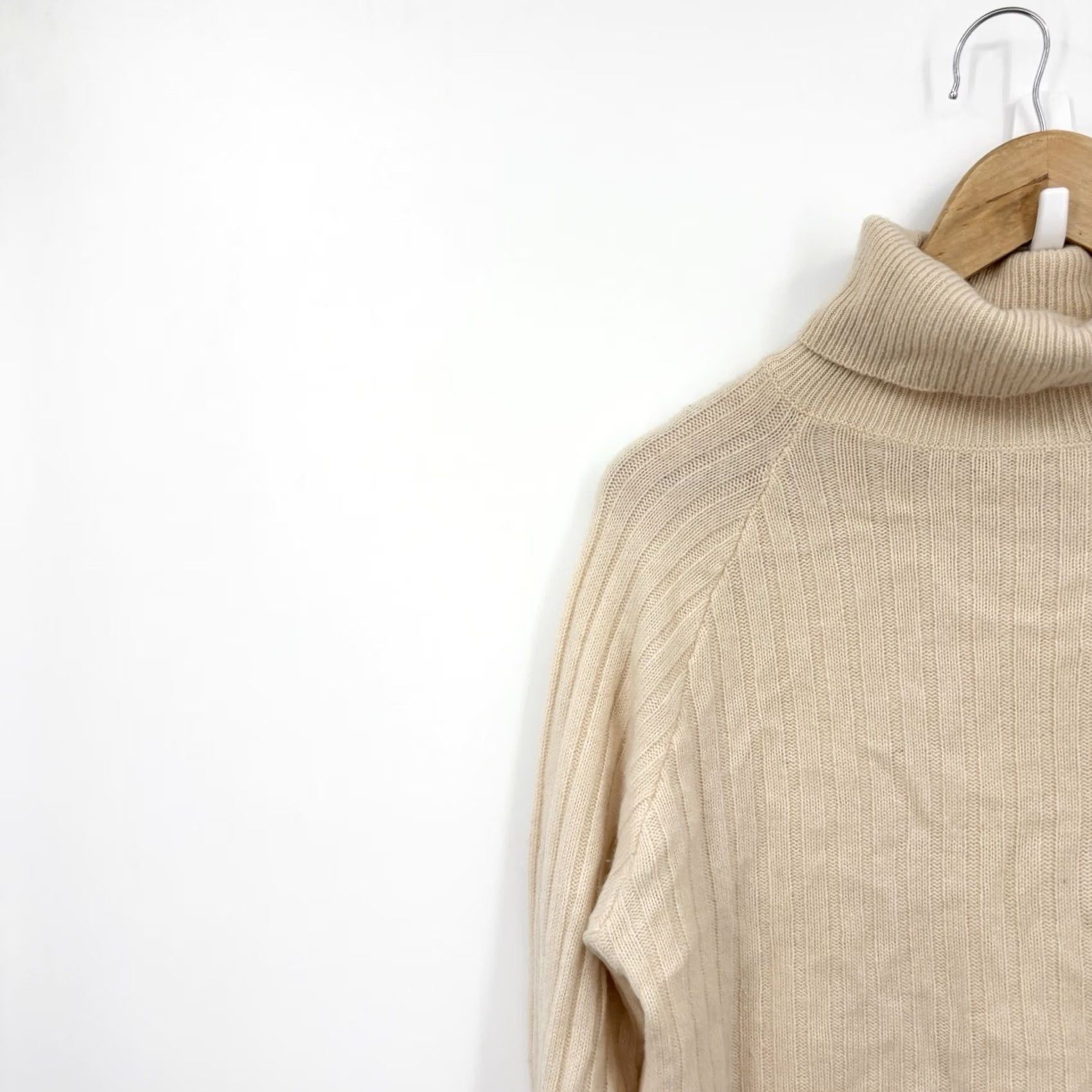J.McLaughlin J. McLaughlin Sweater Large Cashmere Wool Quiet Luxury Old Money Preppy Academia Size L / US 10 / IT 46 - 3 Thumbnail