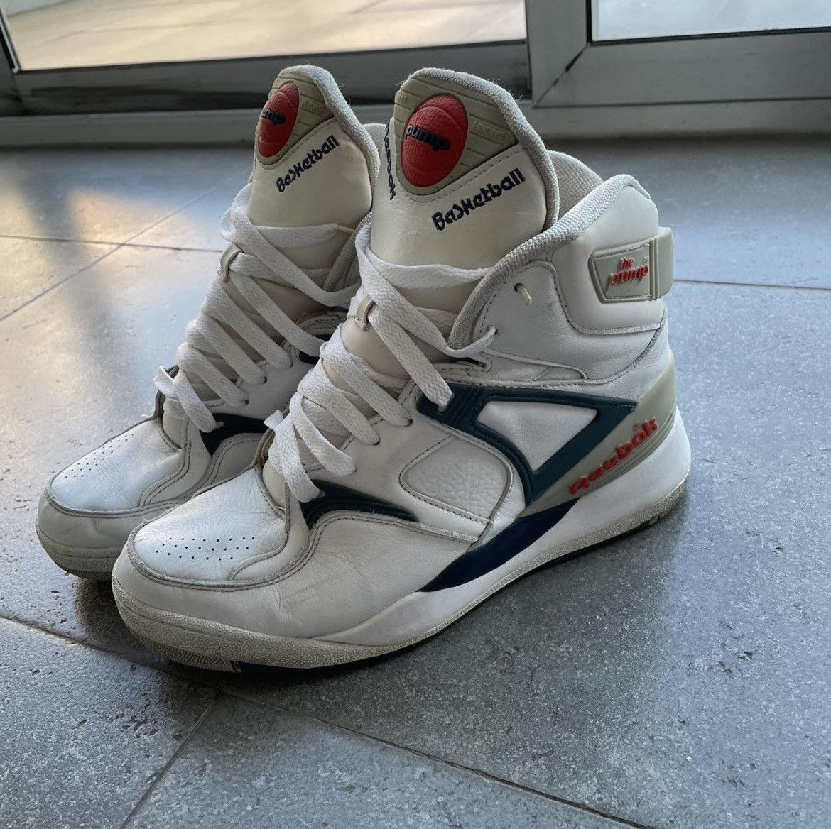 Reebok Reebok The Pump OG Bringback 25th Anniversary Size US 9.5 / EU 42-43 - 2 Thumbnail