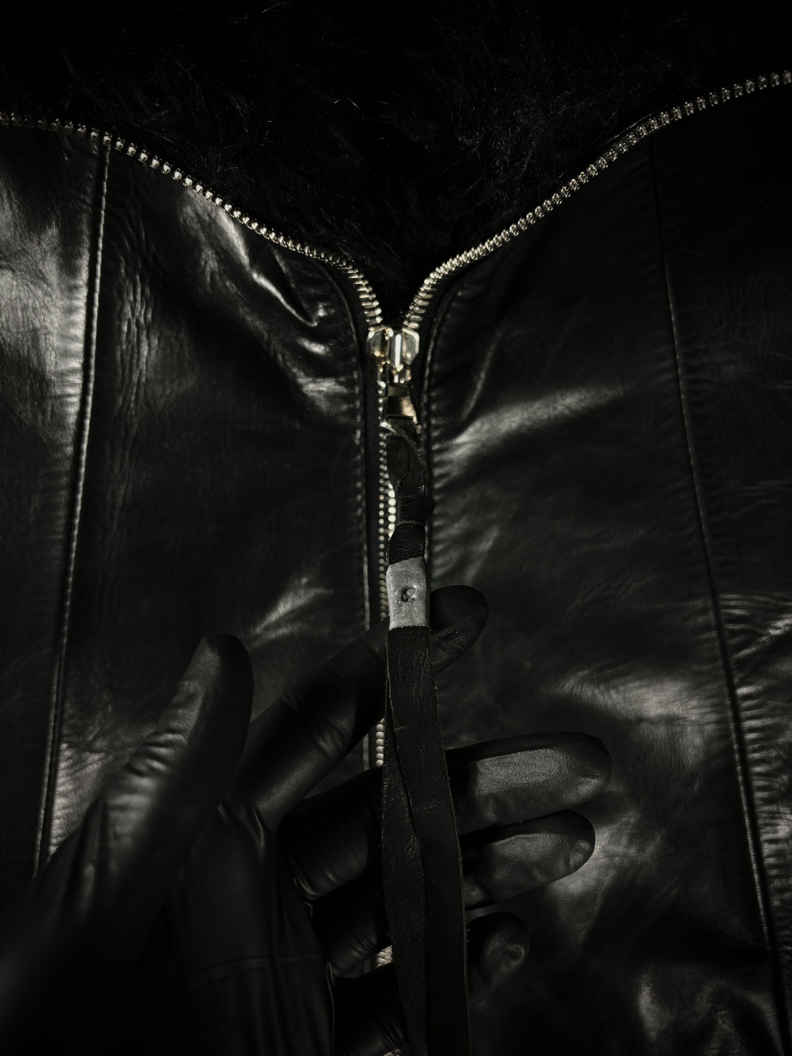 Japanese Brand Thee Old Circus “Light Holder” Horse Leather Jacket Size US S / EU 44-46 / 1 - 6 Thumbnail