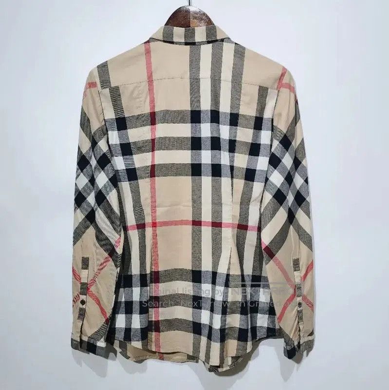 Burberry Burberry Khaki Cotton Women's Shirt. Size M / US 6-8 / IT 42-44 - 2 Thumbnail