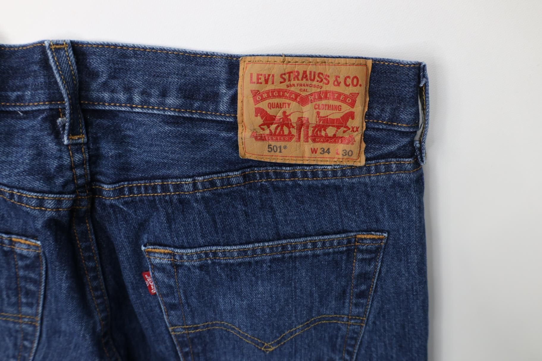 Levi's Vintage Y2K Levis 501xx Button Fly Original Fit Denim Jeans Size US 34 / EU 50 - 13 Thumbnail