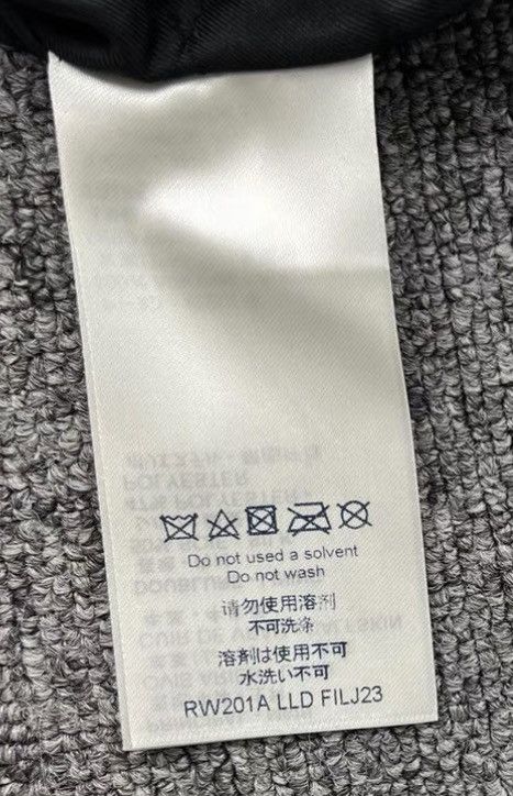 Louis Vuitton Louis Vuitton Monogram All Over Leather Trim Jacket K12 Size XXS / US 00 / IT 34 - 7 Thumbnail
