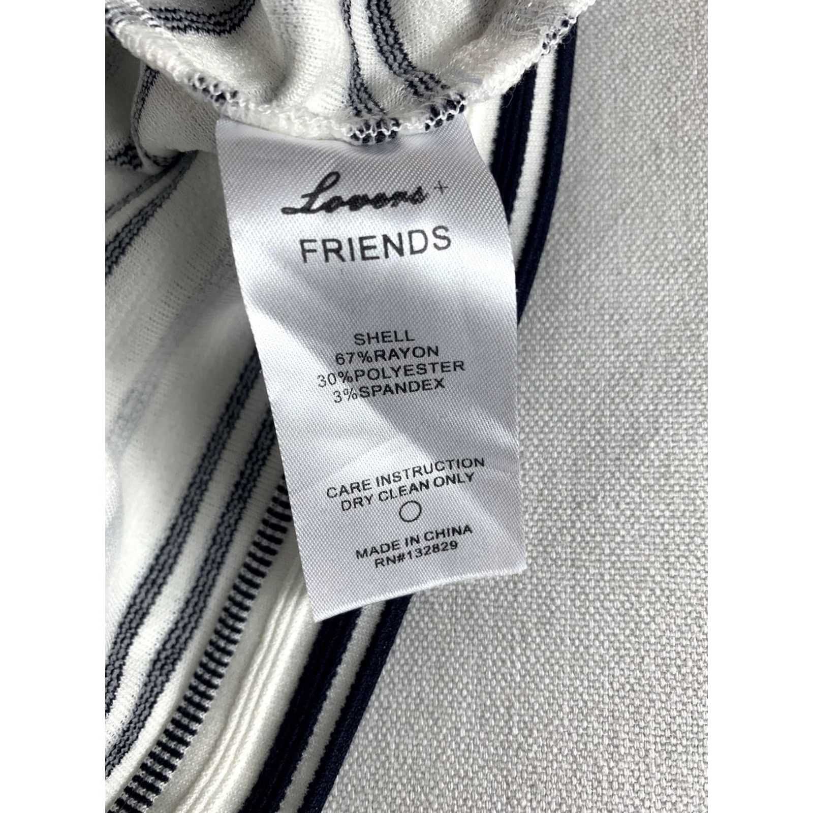 Vintage LOVERS AND FRIENDS PENCIL SKIRT Women Small White Black Striped Rayon Spandex Knee Length Size 28" / US 6 / IT 42 - 6 Thumbnail
