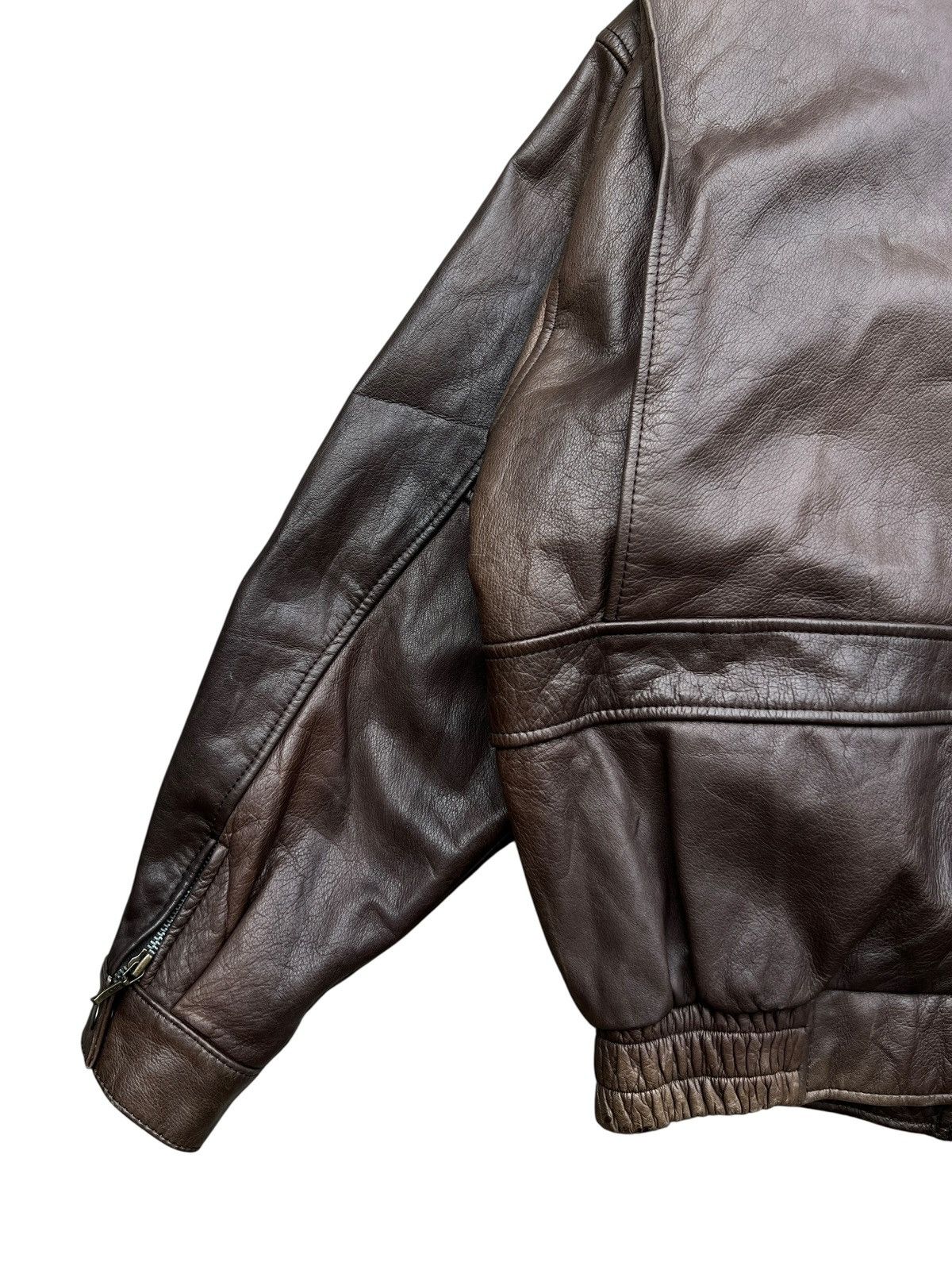 Vintage Vintage 90s Tobell G1 Brown Leather Jacket Size US L / EU 52-54 / 3 - 7 Thumbnail