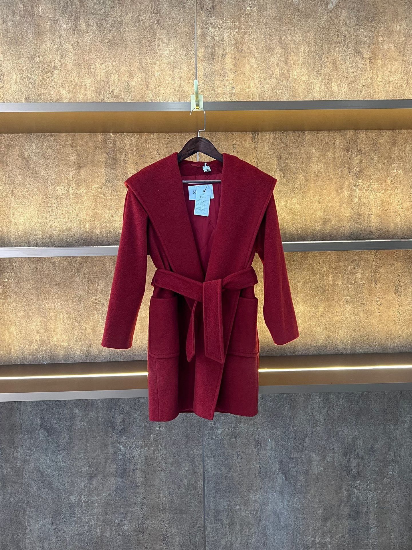 Max Mara Maxmara Rialto Red Water Ripple Coat Size S / US 4 / IT 40 - 1 Thumbnail