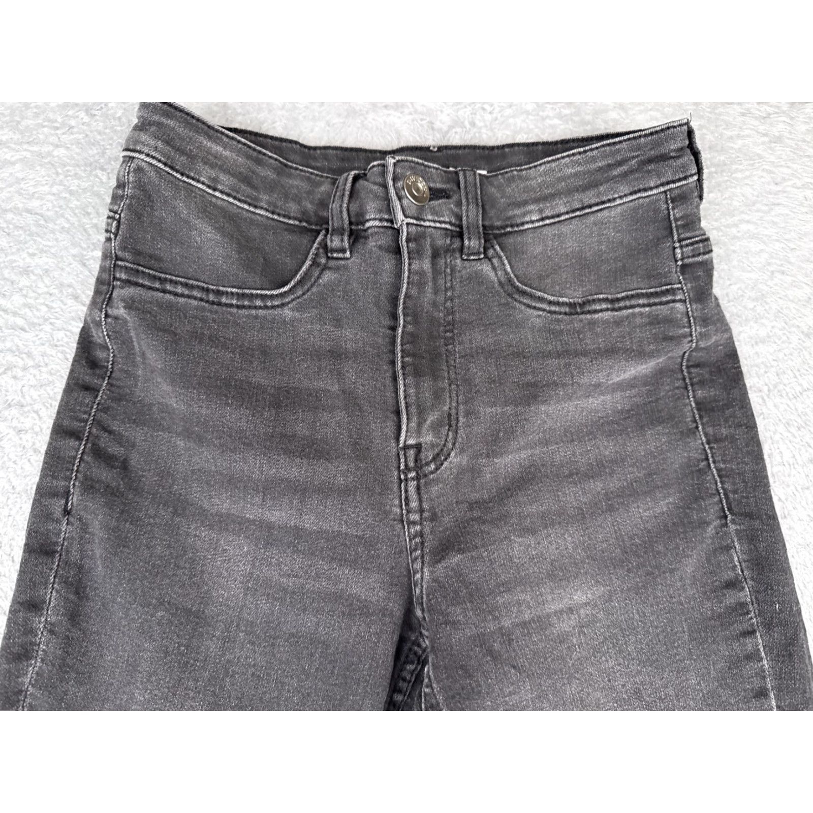 H&M H&M Divided Jeans Womens Skinny Black Mid Rise 24x29 Cotton Blend Denim 5-Pocket Stretch Distressed 2 Regular Jeans Mens Womens Boys Girls Size 26" / US 2 / IT 38 - 4 Thumbnail