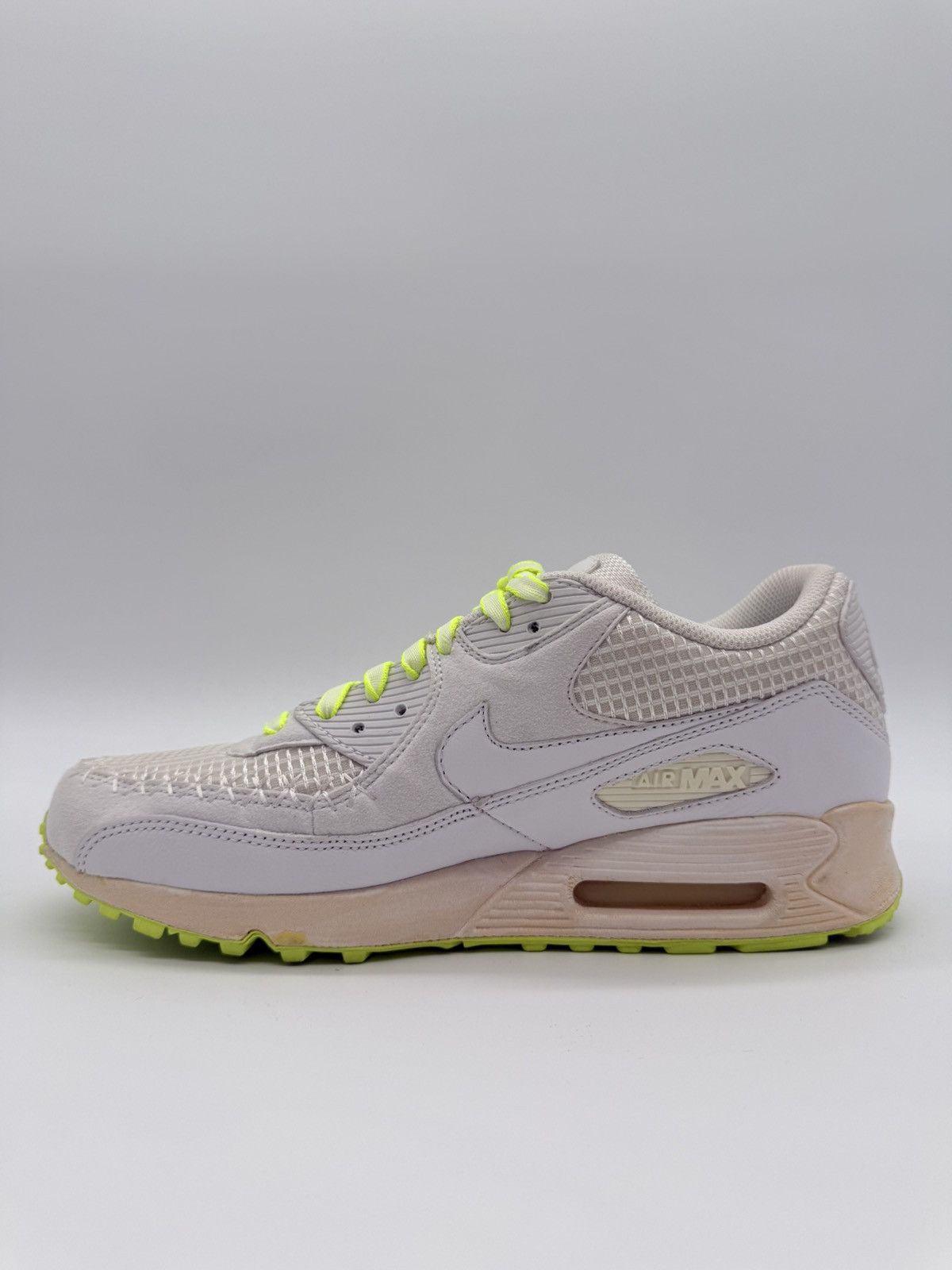 Nike Nike Air Max 90 KAWS White Volt EU 43 Size US 9.5 / EU 42-43 - 2 Thumbnail