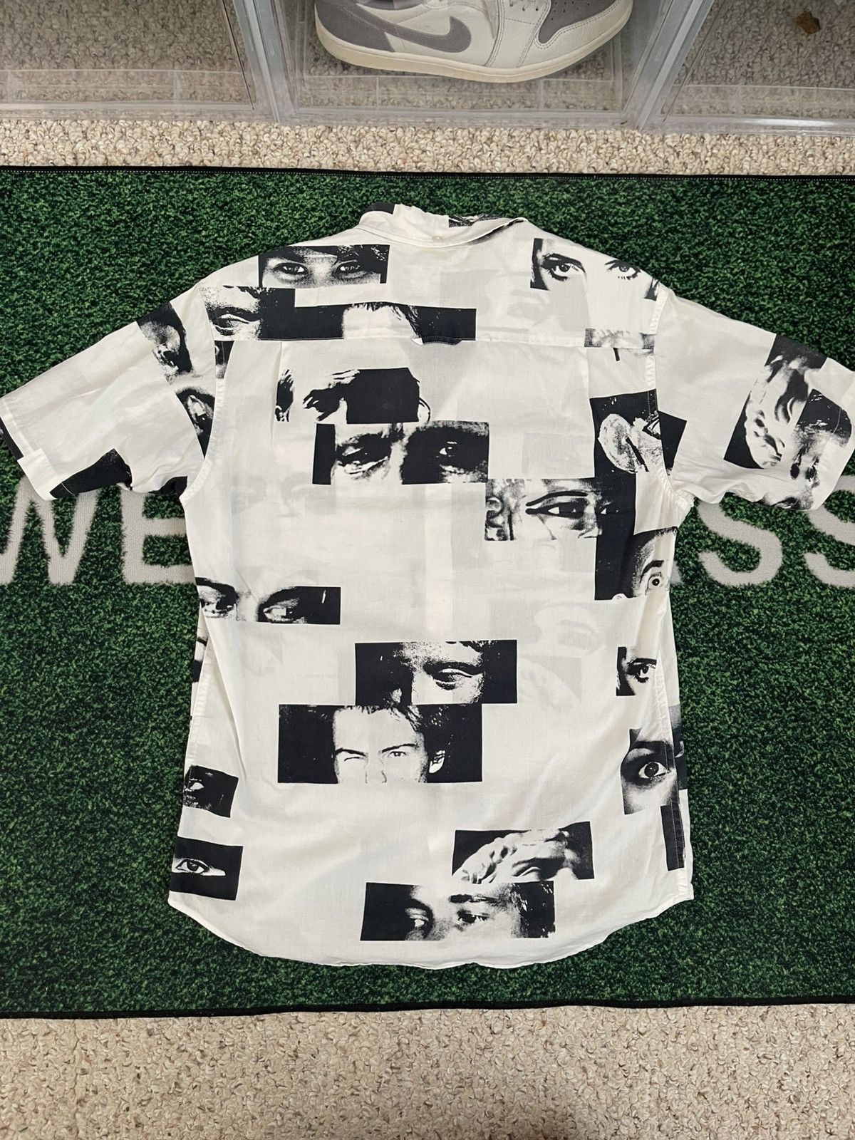 Supreme Supreme S/S 2011 Eyes Button Up Shirt Size US S / EU 44-46 / 1 - 6 Thumbnail
