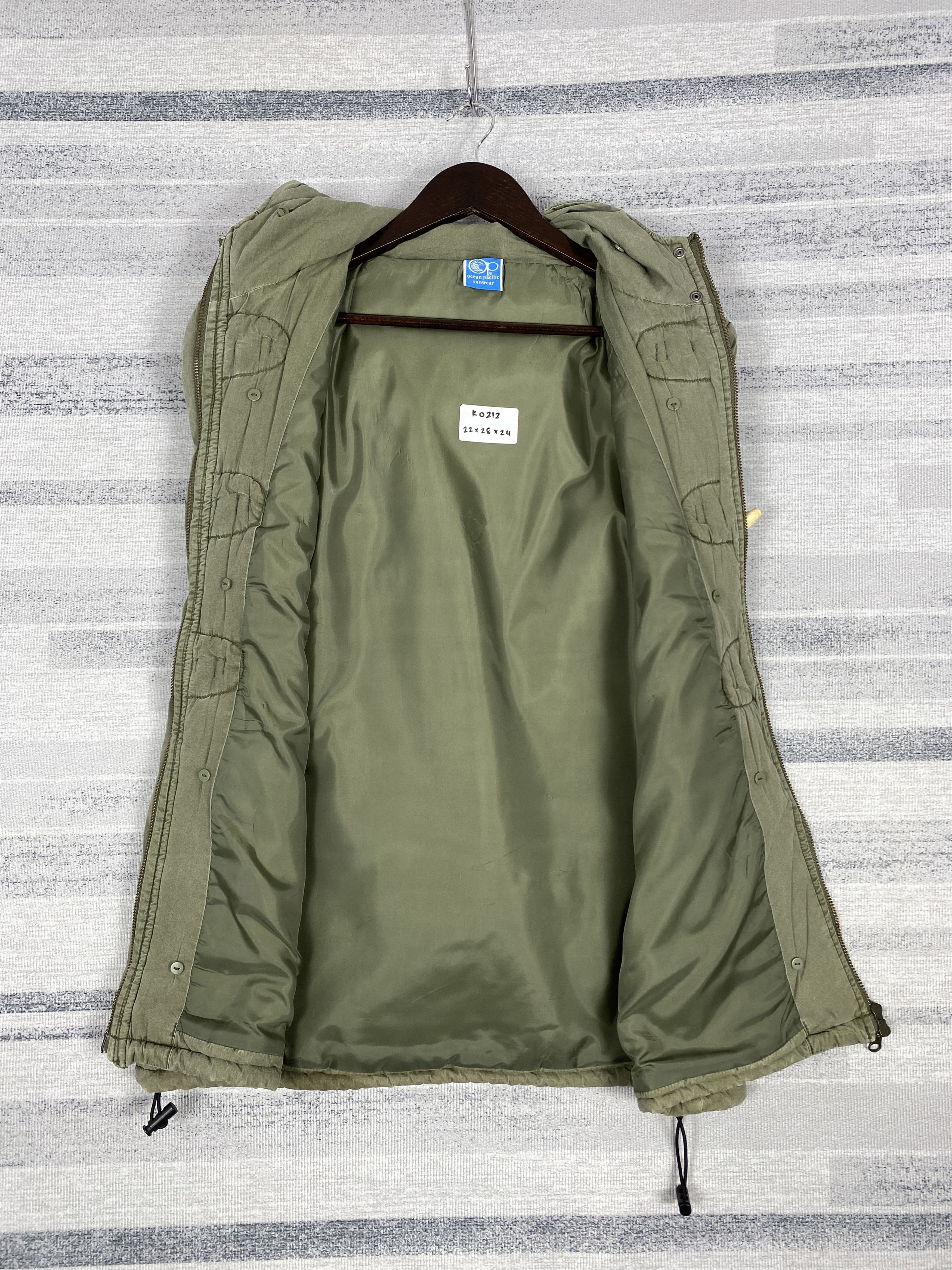 Ocean Pacific Vintage Ocean Pacific Puffer Jacket Size US L / EU 52-54 / 3 - 9 Thumbnail