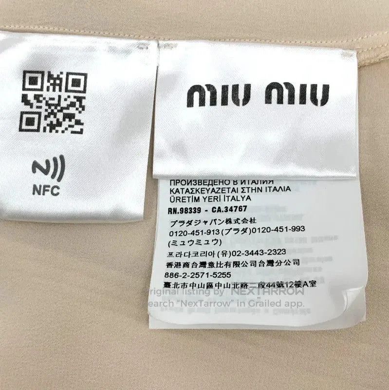 Miu Miu Miu Miu Beige Silk Blouse with Peter Pan Collar . Size XS / US 0-2 / IT 36-38 - 6 Thumbnail