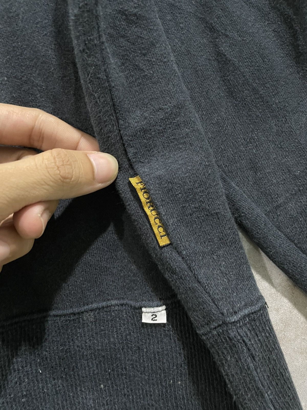 Fiorucci × Japanese Brand × Vintage Vintage Fiorucci Sweatshirt Made in Japan Size US M / EU 48-50 / 2 - 9 Thumbnail