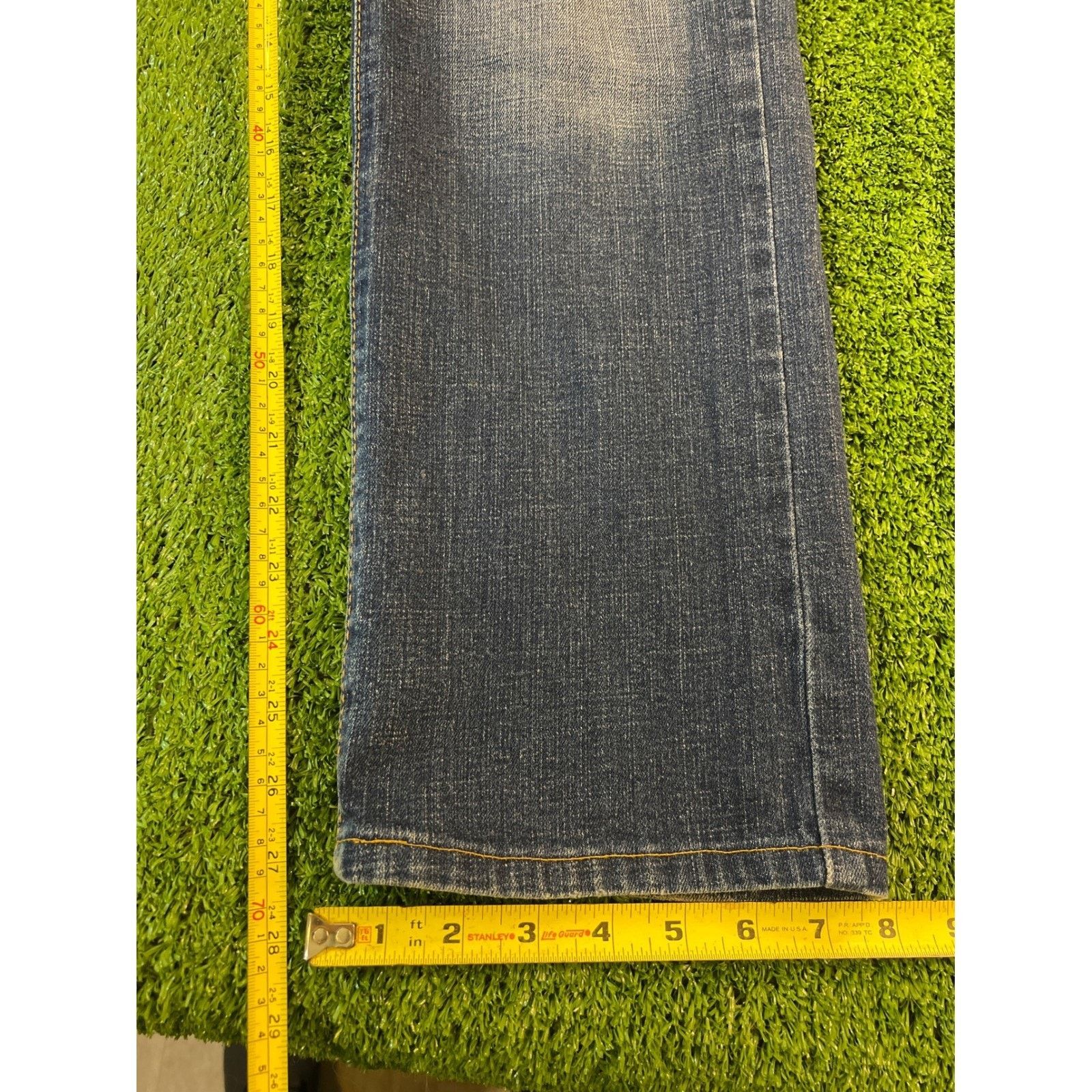 Levi's Levis 529 Curvy Straight Jeans Womens 30X32 Size 30" / US 8 / IT 44 - 2 Thumbnail