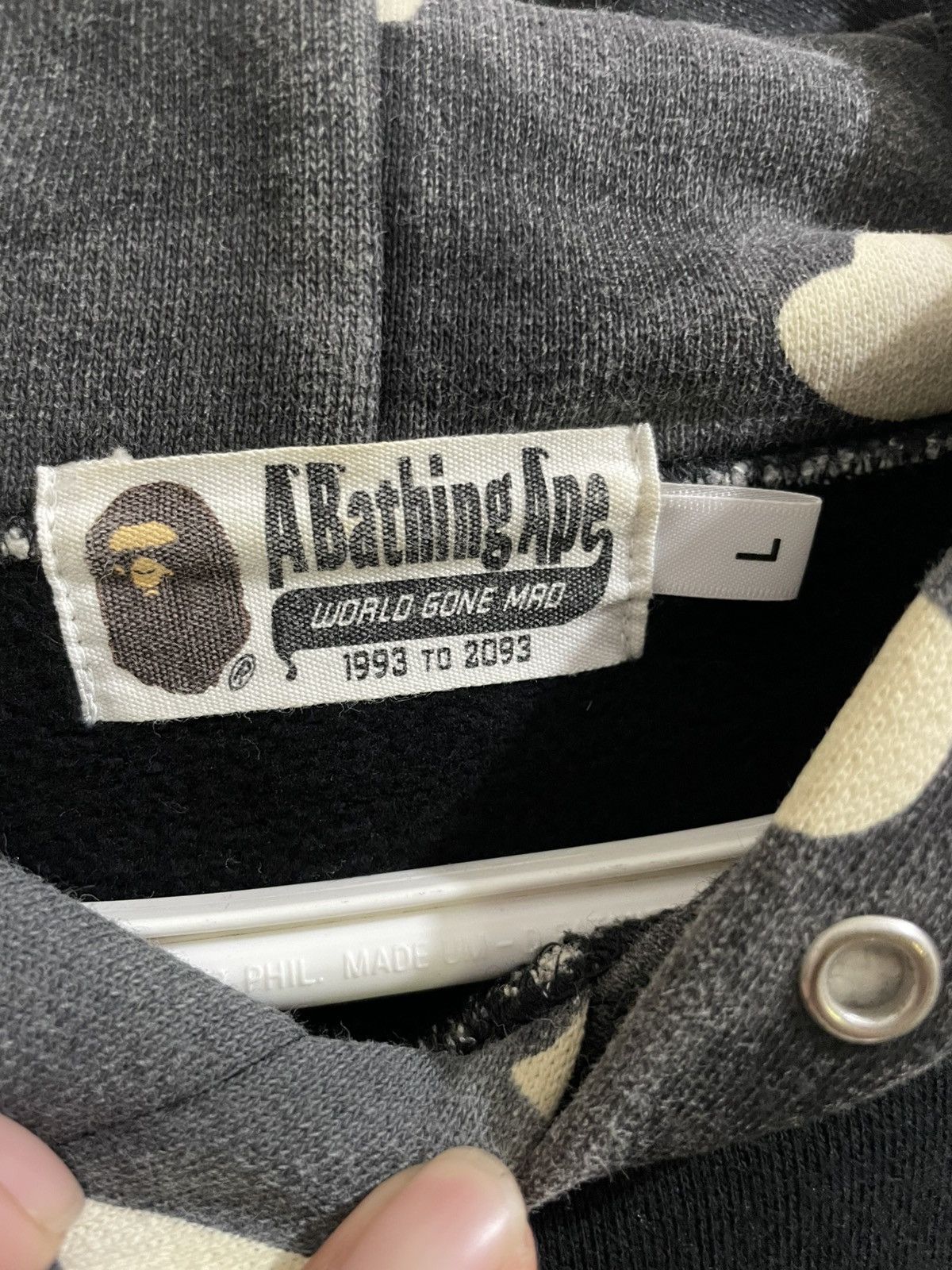 Bape BAPE box Logo Glow in the Dark Camo Hoodie WGM Size US L / EU 52-54 / 3 - 5 Thumbnail