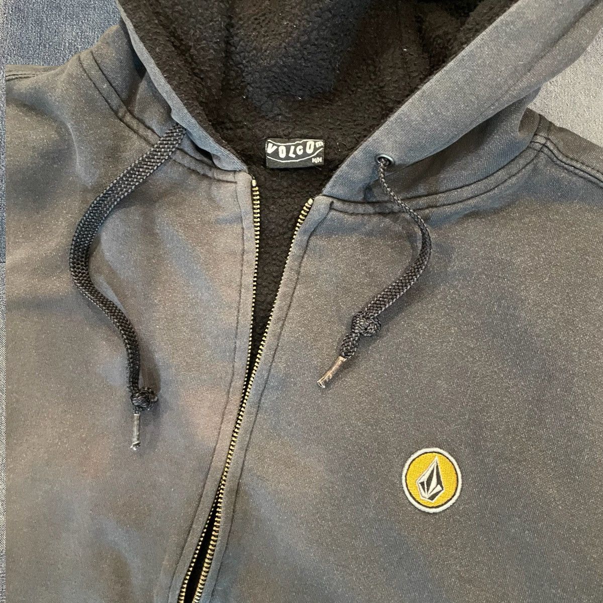 Vintage × Volcom CRAZY Y2K Volcom Fader Zip-up Hoodie Size US M / EU 48-50 / 2 - 4 Thumbnail
