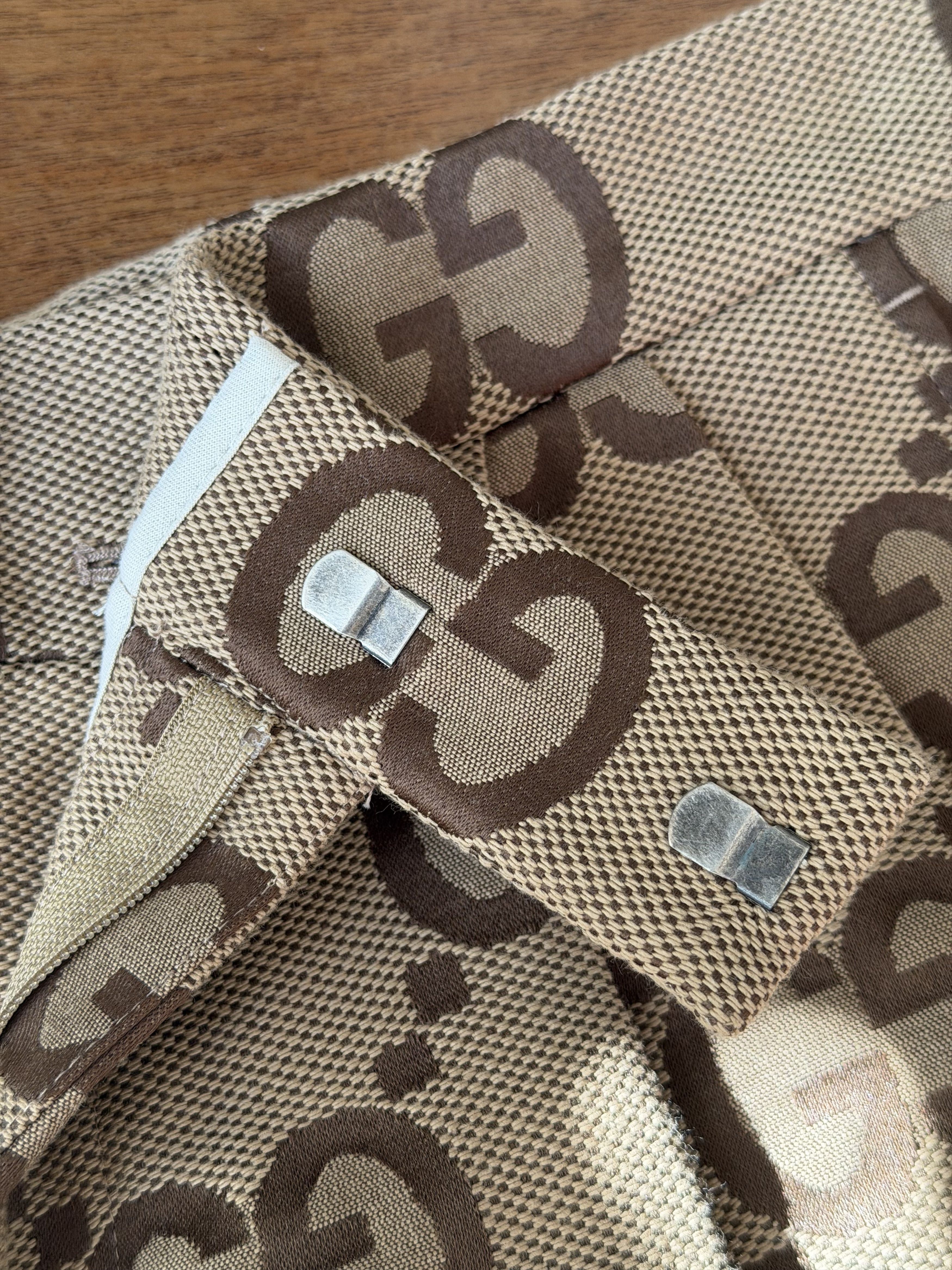 Gucci 🟤 Gucci Jumbo GG Canvas Shorts Size 46 Size US 30 / EU 46 - 10 Thumbnail