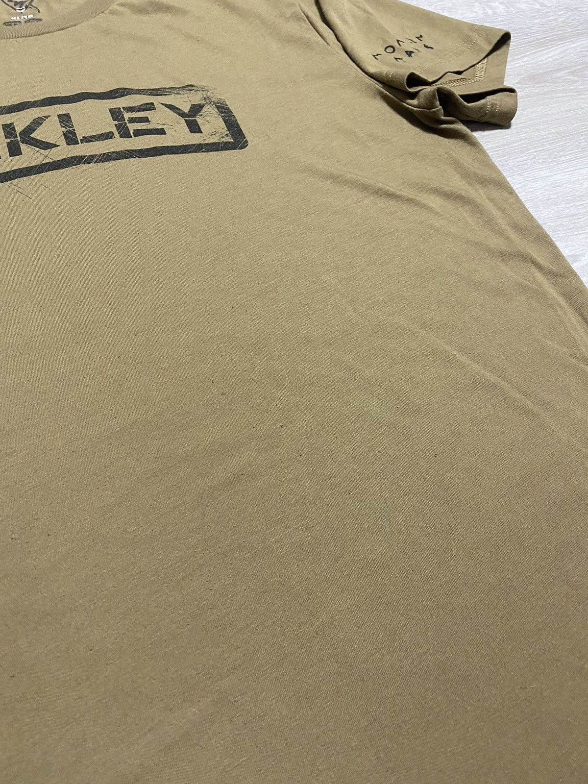 Oakley Oakley big logo T-shirt dri fit size XL Size US XL / EU 56 / 4 - 8 Thumbnail