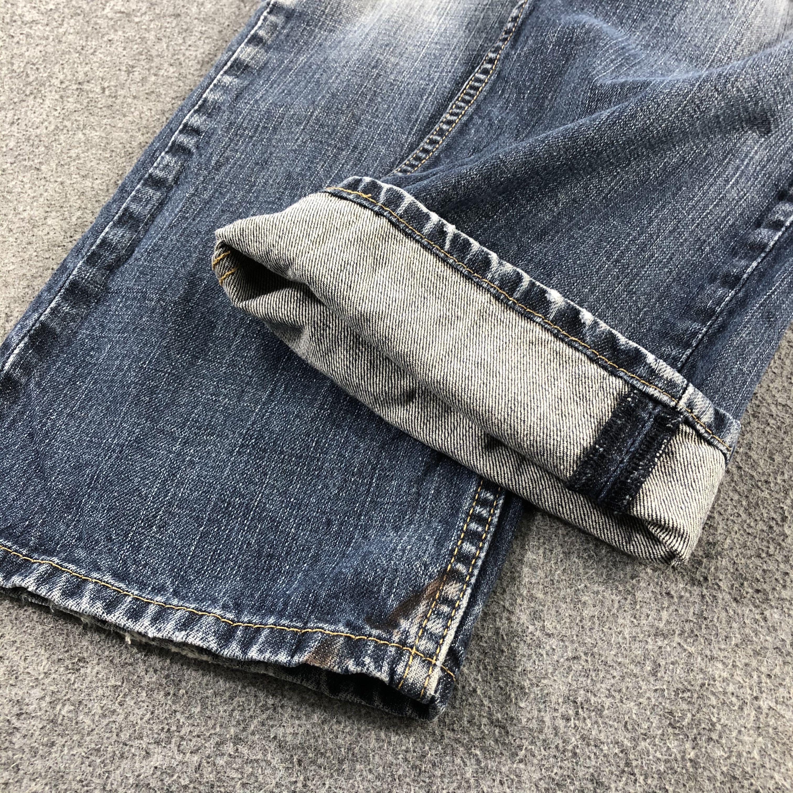 Levi's Vintage Faded Black Levis 514 Jeans-J2649 Size US 35 - 7 Thumbnail