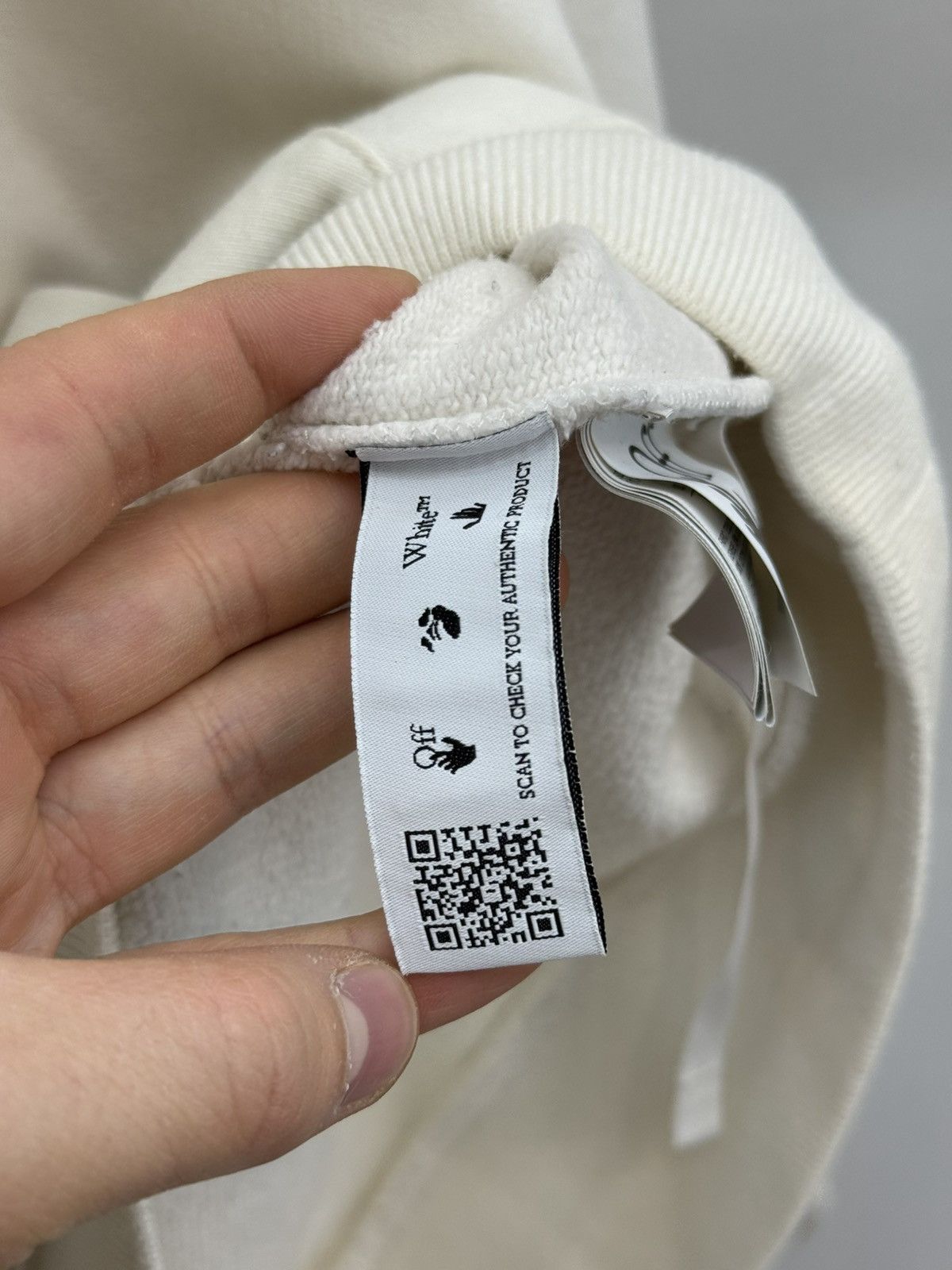 Off-White Off-White Hands Off Cross Back Printed Cotton Hoodie Size US S / EU 44-46 / 1 - 7 Thumbnail