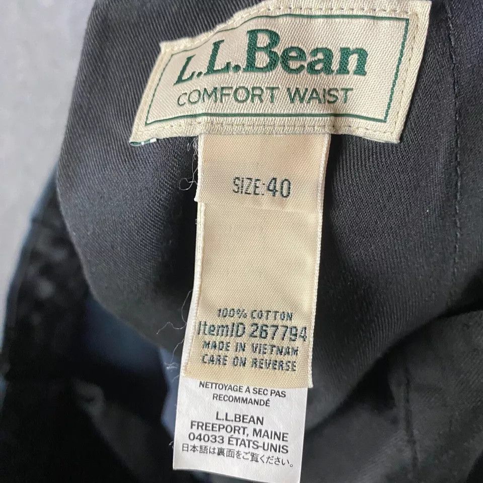 L.L. Bean LL Bean Shorts Men's Size 40 Chino Navy Blue Comfort Waist Size US 40 / EU 56 - 6 Thumbnail