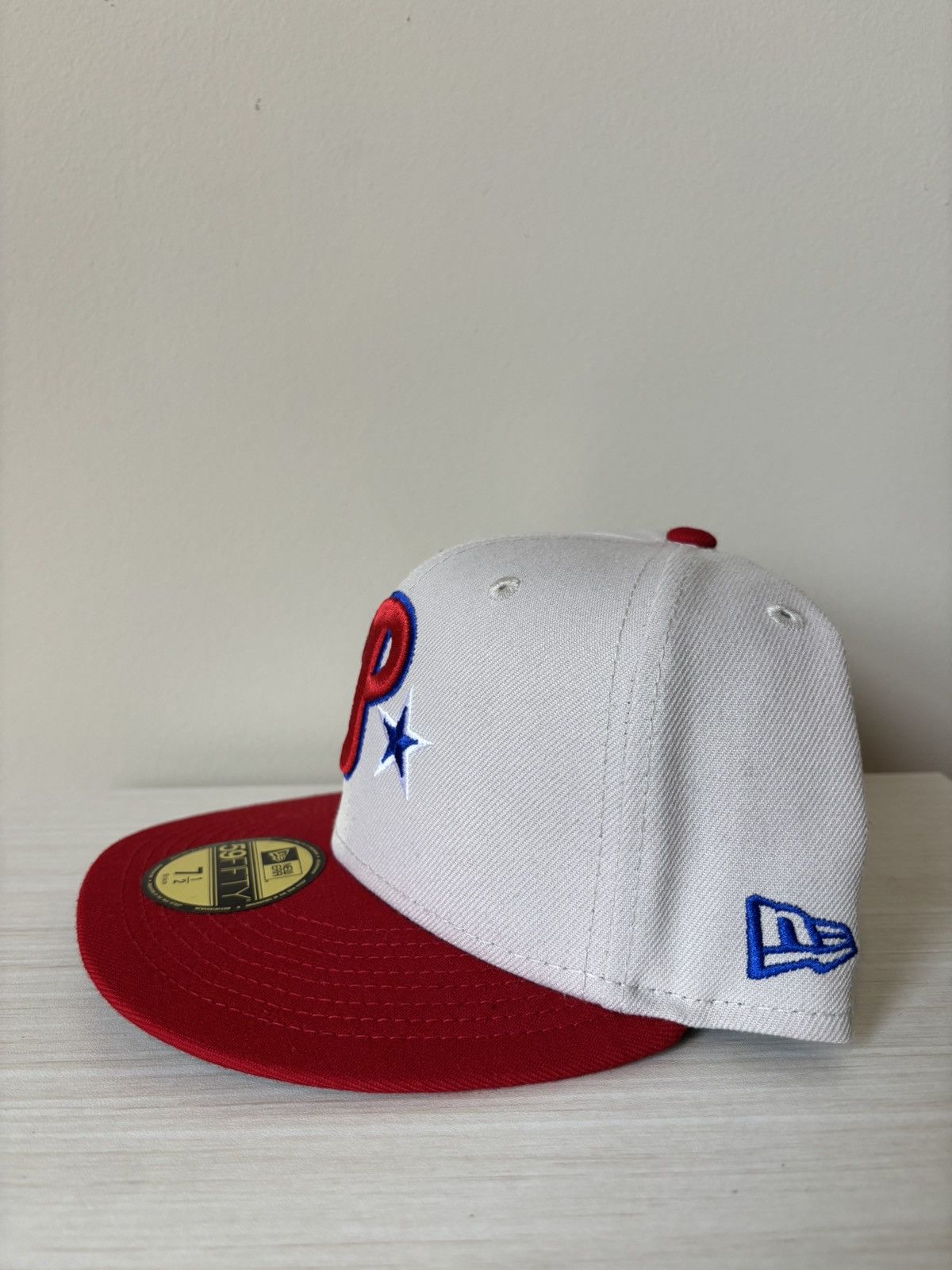 Topperz Philadelphia Phillies Fitted Size 7 1/2 Size ONE SIZE - 4 Thumbnail