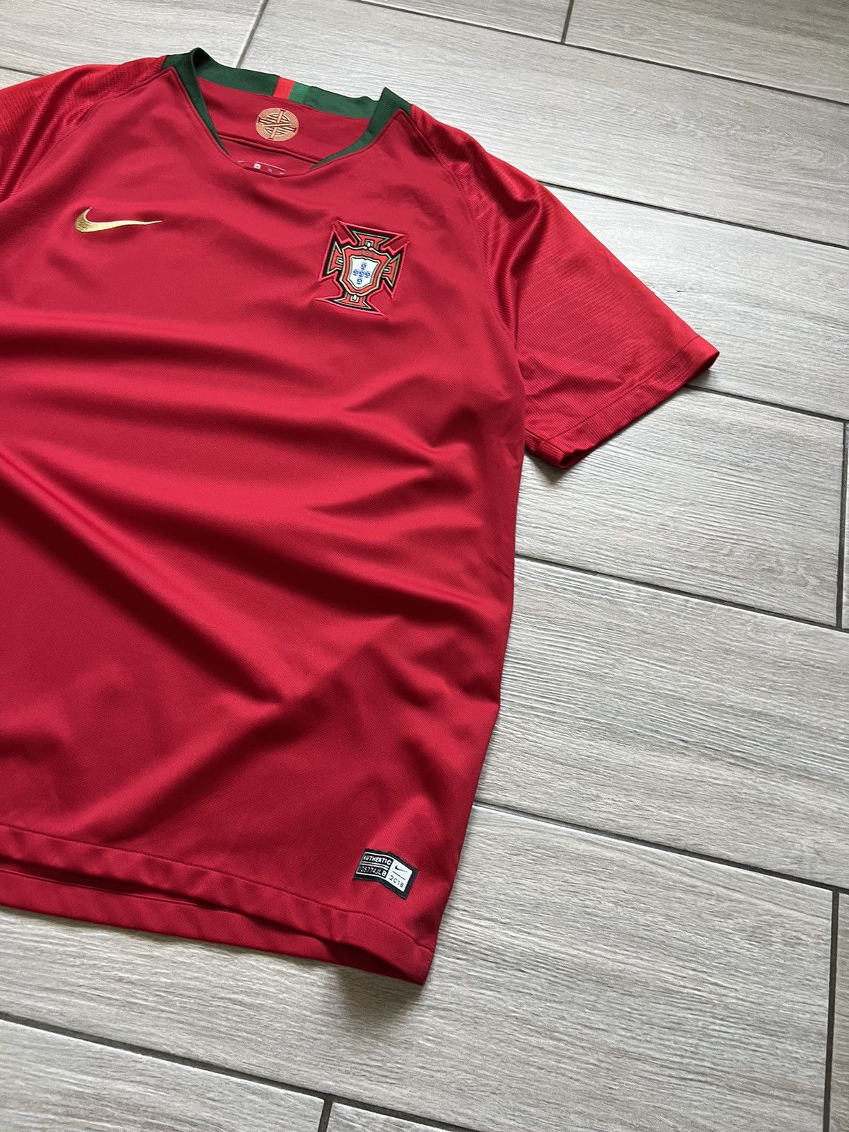 Nike × Vintage Portugal Nike 2018/2019 Home Soccer Football Shirt Jersey Size US XL / EU 56 / 4 - 4 Thumbnail