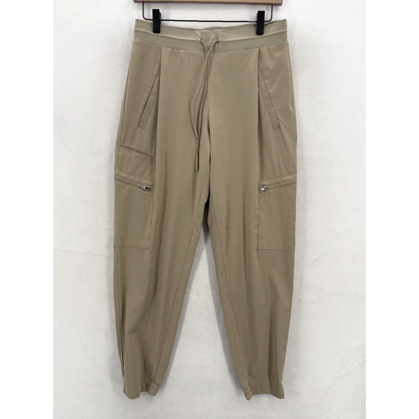 Athleta Athleta Venture Pant Jogger Pants Womens 4 Beige Hiking Pockets Zip Lightweight Stretch Tapered Size 27" / US 4 / IT 40 - 2 Thumbnail