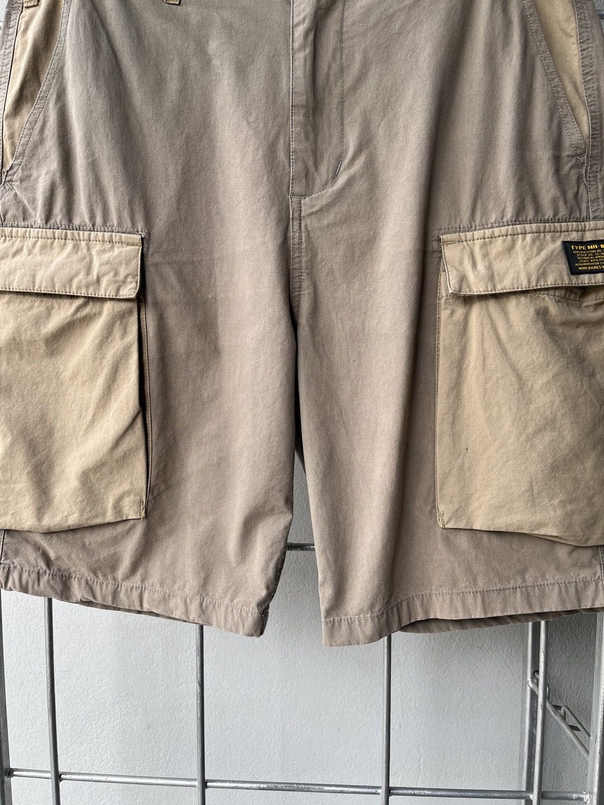 Neighborhood Neingborhood brown cargo shorts Size US 44 / EU 60 - 4 Thumbnail