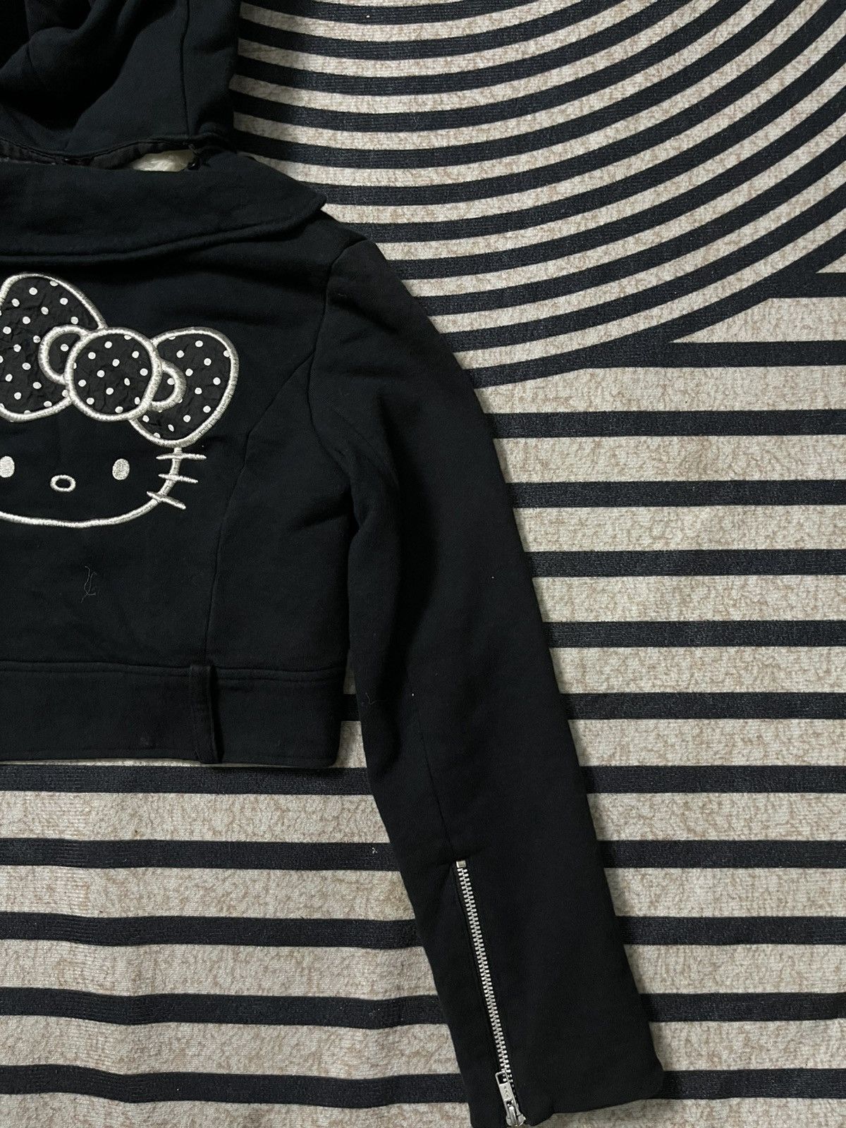 Japanese Brand 2000s HELLO KITTY X BLACK PEACE NOW RIDER JACKET RARE DESIGN Size M / US 6-8 / IT 42-44 - 18 Thumbnail