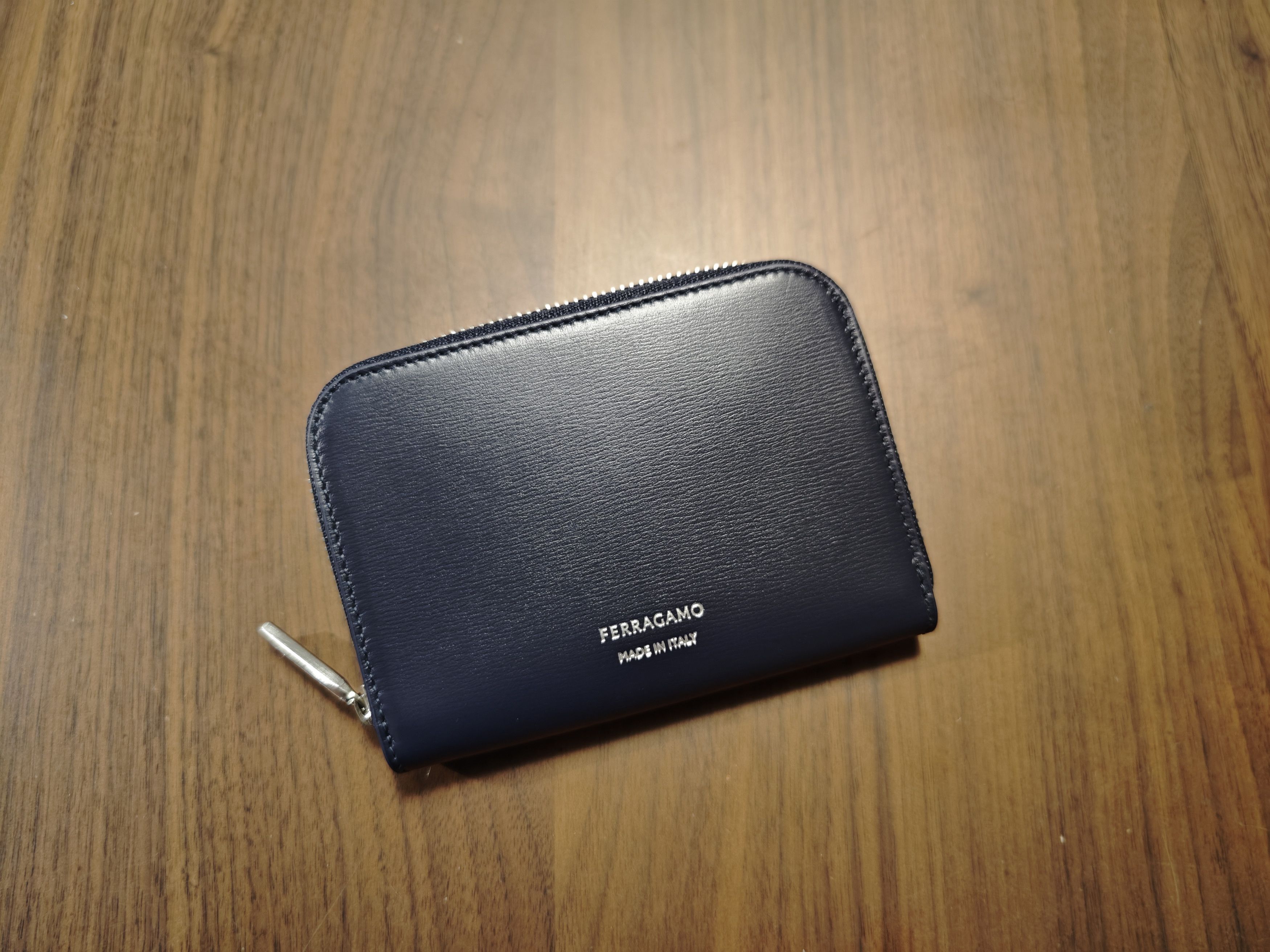 Salvatore Ferragamo Zipper Leather Wallet - Made in Italy Size ONE SIZE - 2 Thumbnail