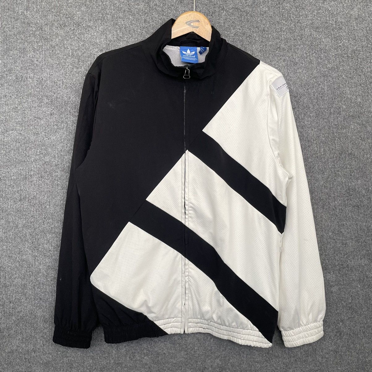 Adidas × Vintage Vintage Y2K Adidas Big Logo Nylon Jacket Size US L / EU 52-54 / 3 - 1 Thumbnail