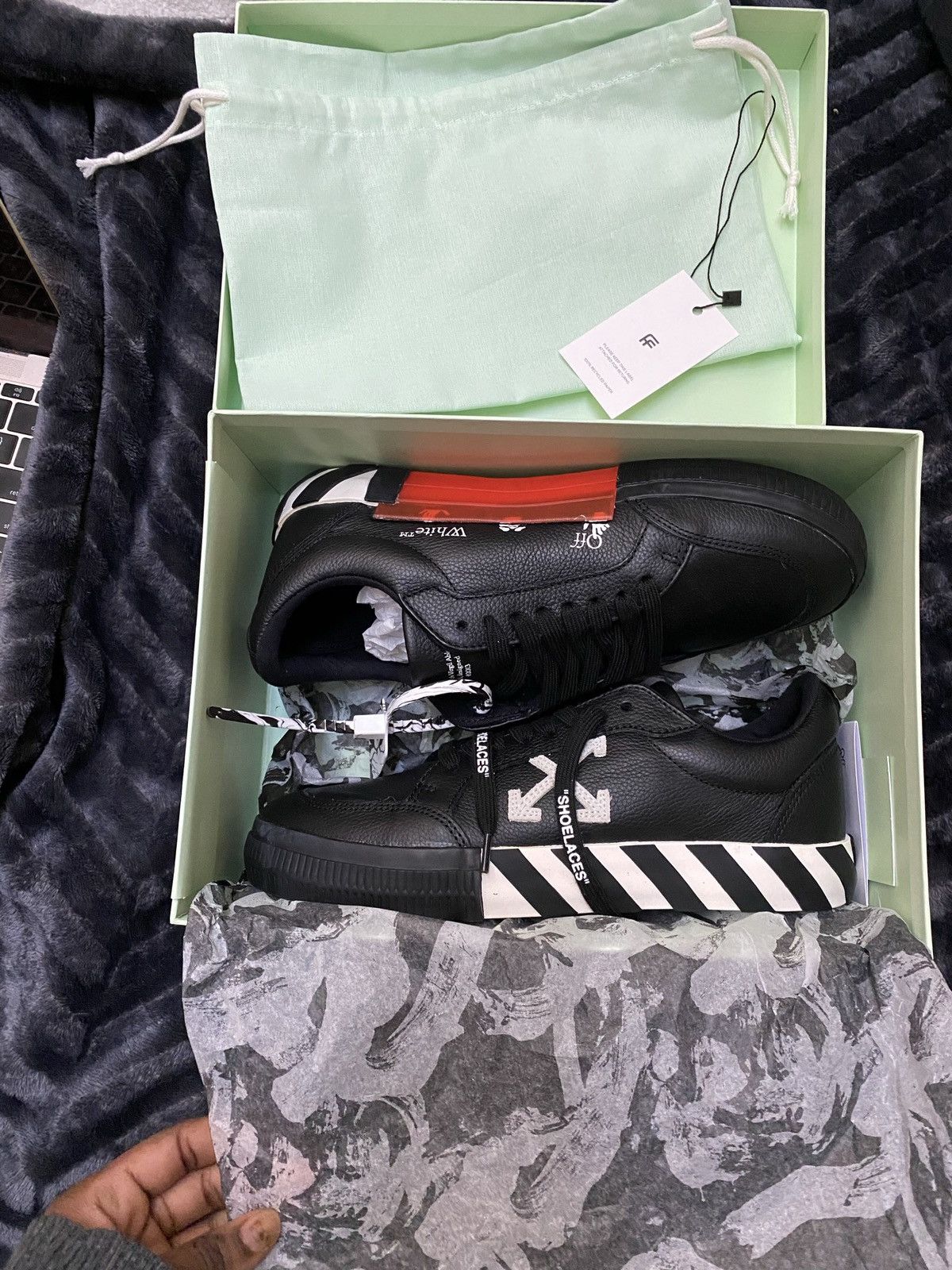 Off-White OFF WHITE LOW VULCANISED CALF LEATHER Size US 7 / EU 40 - 1 Thumbnail