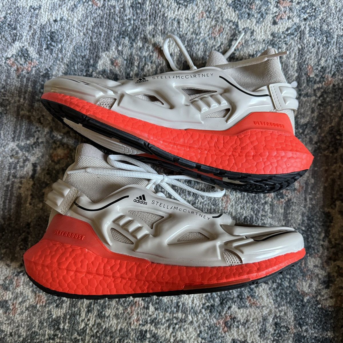 Adidas × Stella McCartney ULTRABOOST 22 SNEAKER Size US 6.5 / IT 36.5 - 4 Thumbnail