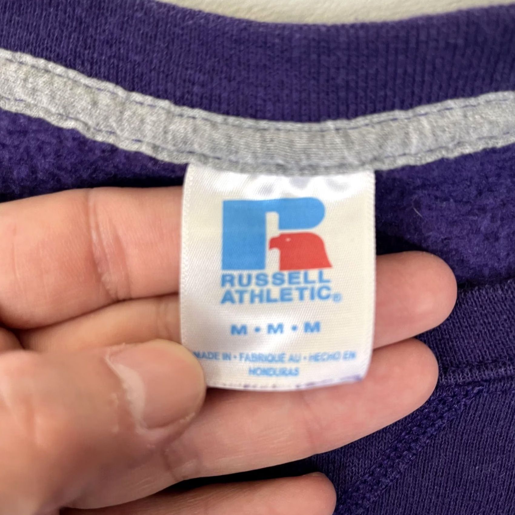 Russell Athletic VINTAGE Russell Athletic Sweatshirt Mens M Purple Crewneck Fleece Blank Logo Solid) Size US M / EU 48-50 / 2 - 3 Thumbnail