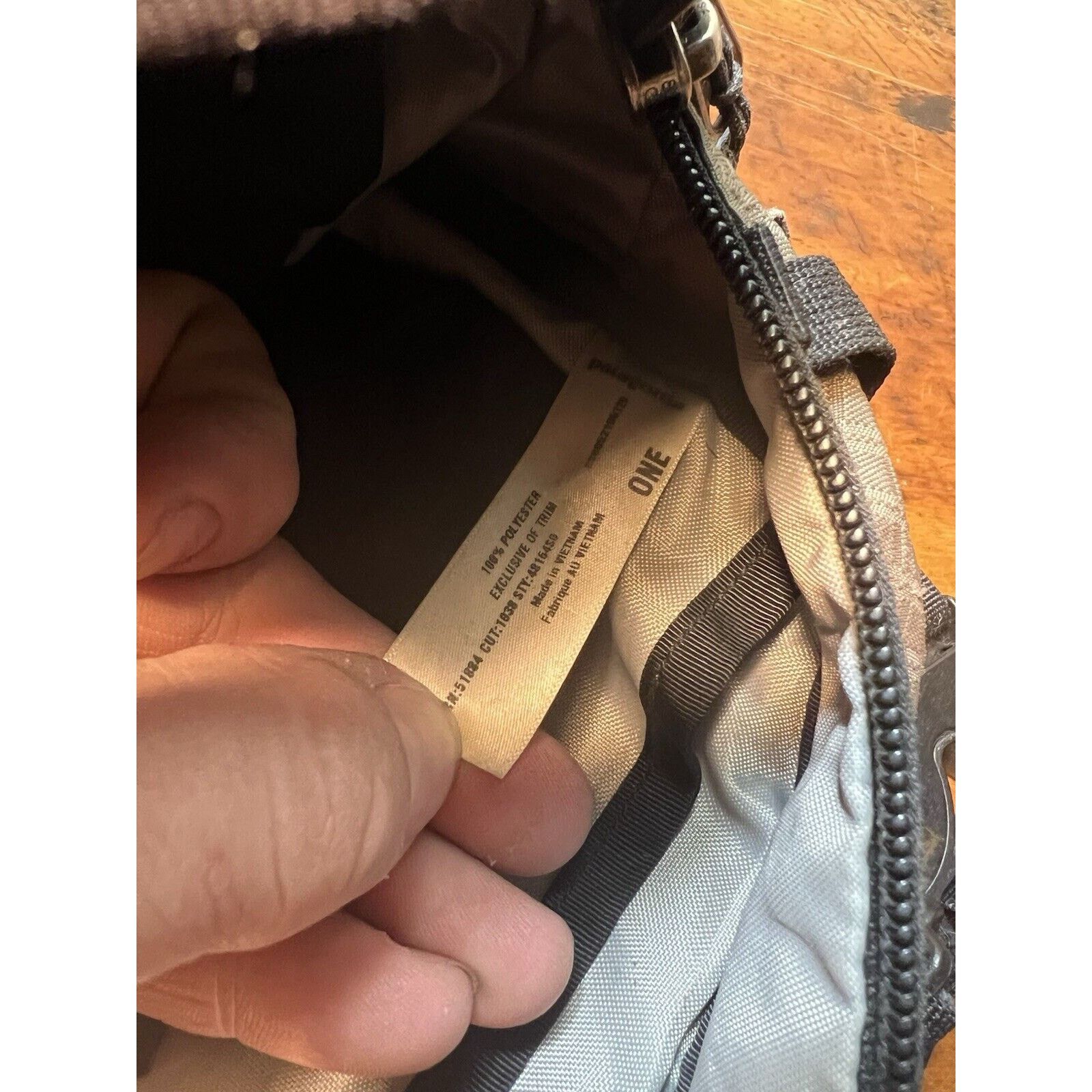 Patagonia Patagonia Hip Chest Bag Used Condition Rare Size ONE SIZE - 8 Thumbnail