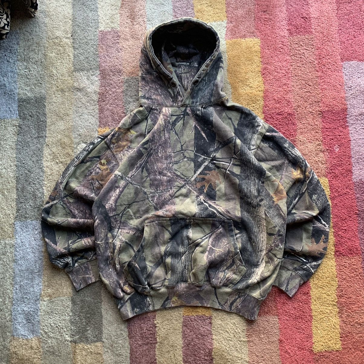 Crazy Vintage Y2K akimbo Realtree Camo Hoodie Carhartt Style