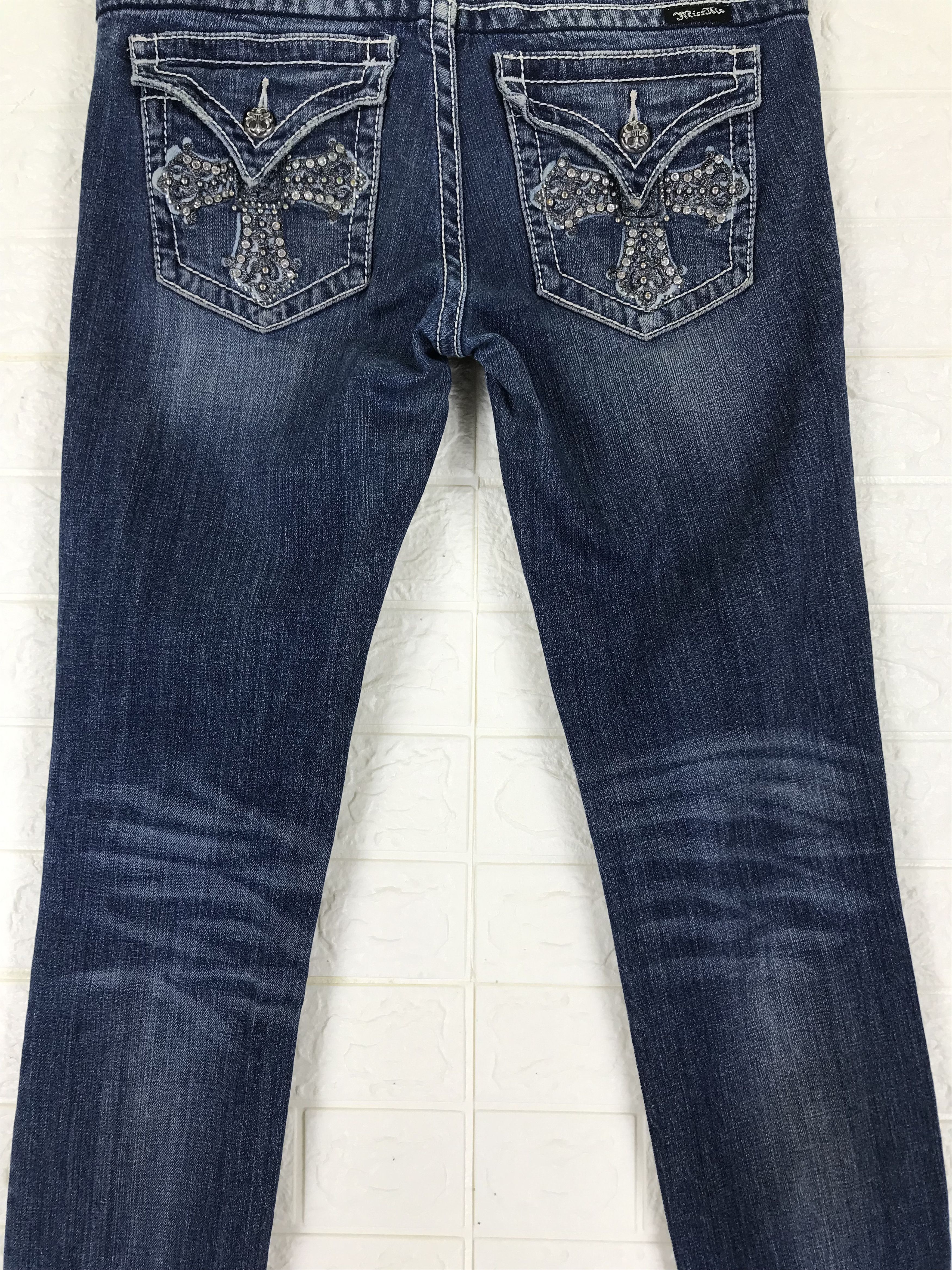 Miss Me Miss Me Cross Stud Jeans Size 29" - 3 Thumbnail