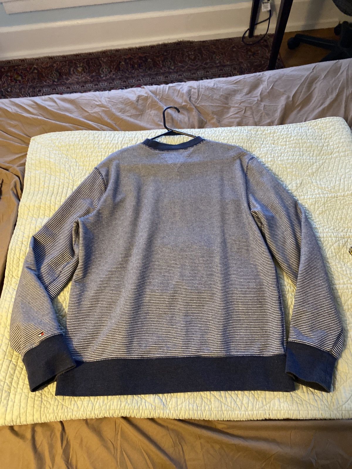 Tommy Hilfiger × Tommy Jeans × Vintage Tommy Hilfiger Striped Crewneck/sweater men’s size L VTG 90s Size US L / EU 52-54 / 3 - 2 Thumbnail