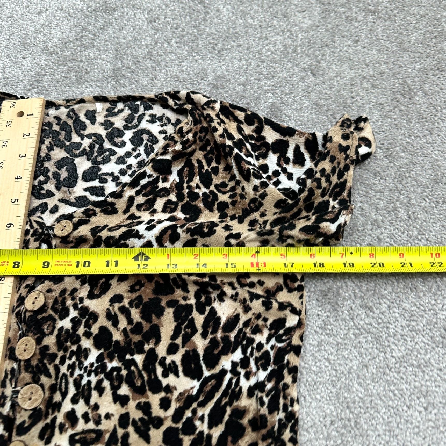 Vintage Unbranded Leopard Cropped Top Womens Small Brown Black Button Down Short Sleeve Size S / US 4 / IT 40 - 6 Thumbnail