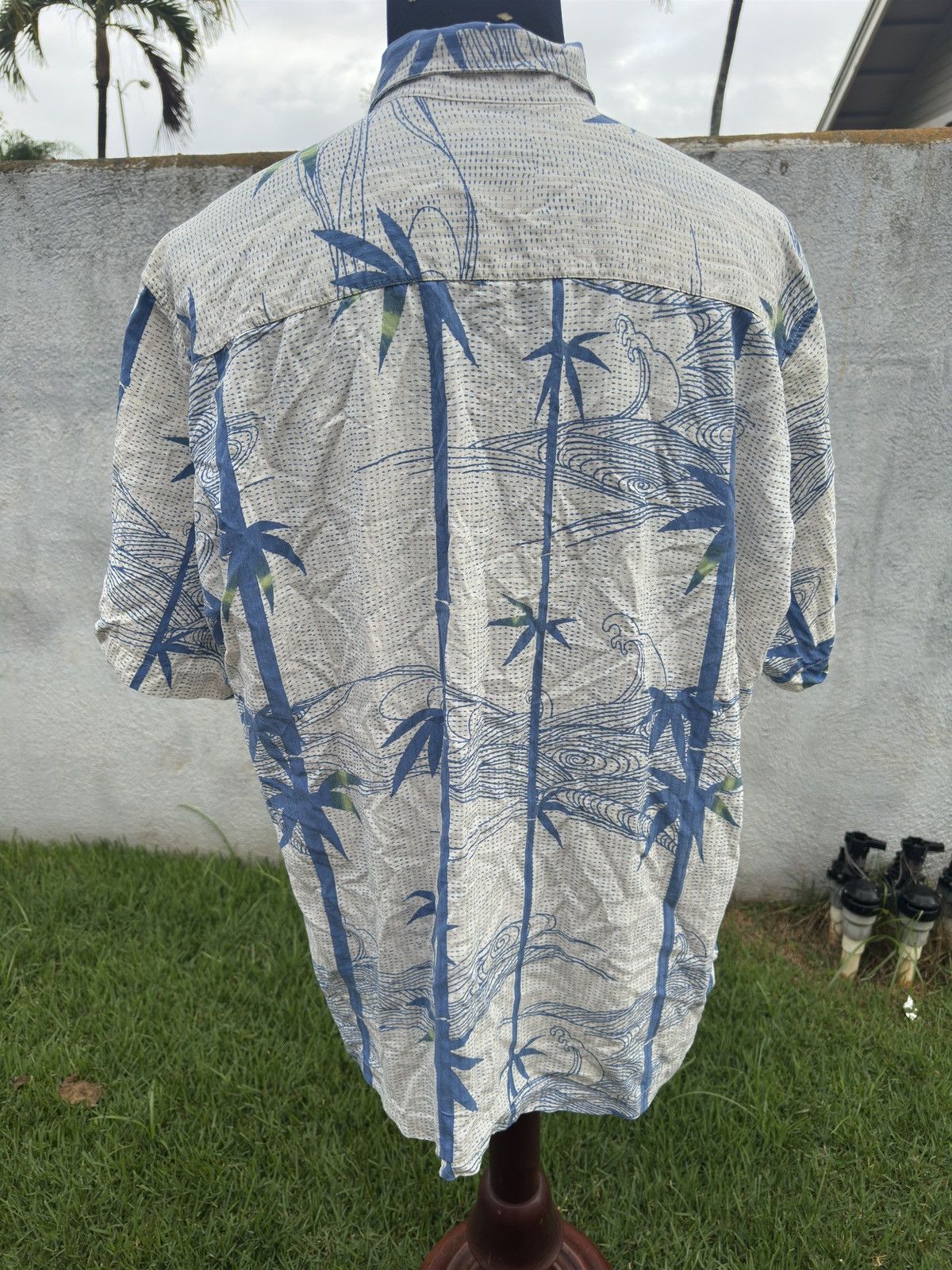 Tori Richard PreOwned Tori Richard Hawaiian Print Blue/White Men's XLT Size US XL / EU 56 / 4 - 2 Thumbnail